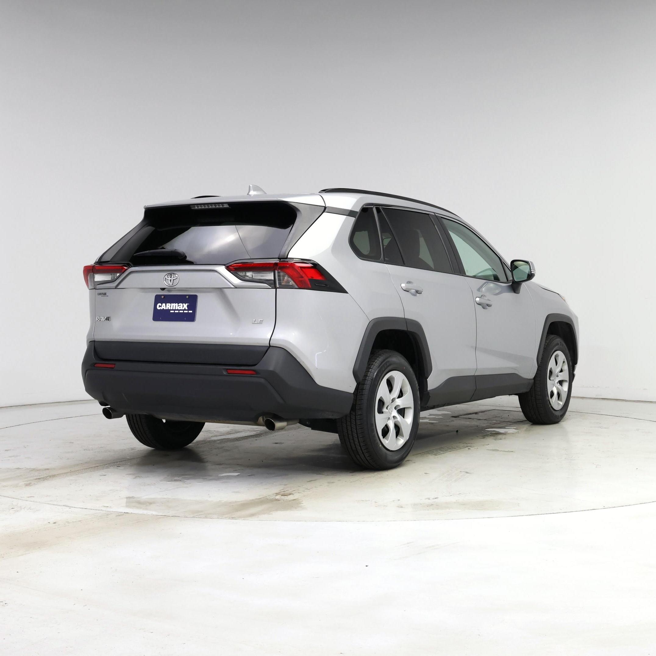Thumbnail: 2019 Toyota RAV4 - 8