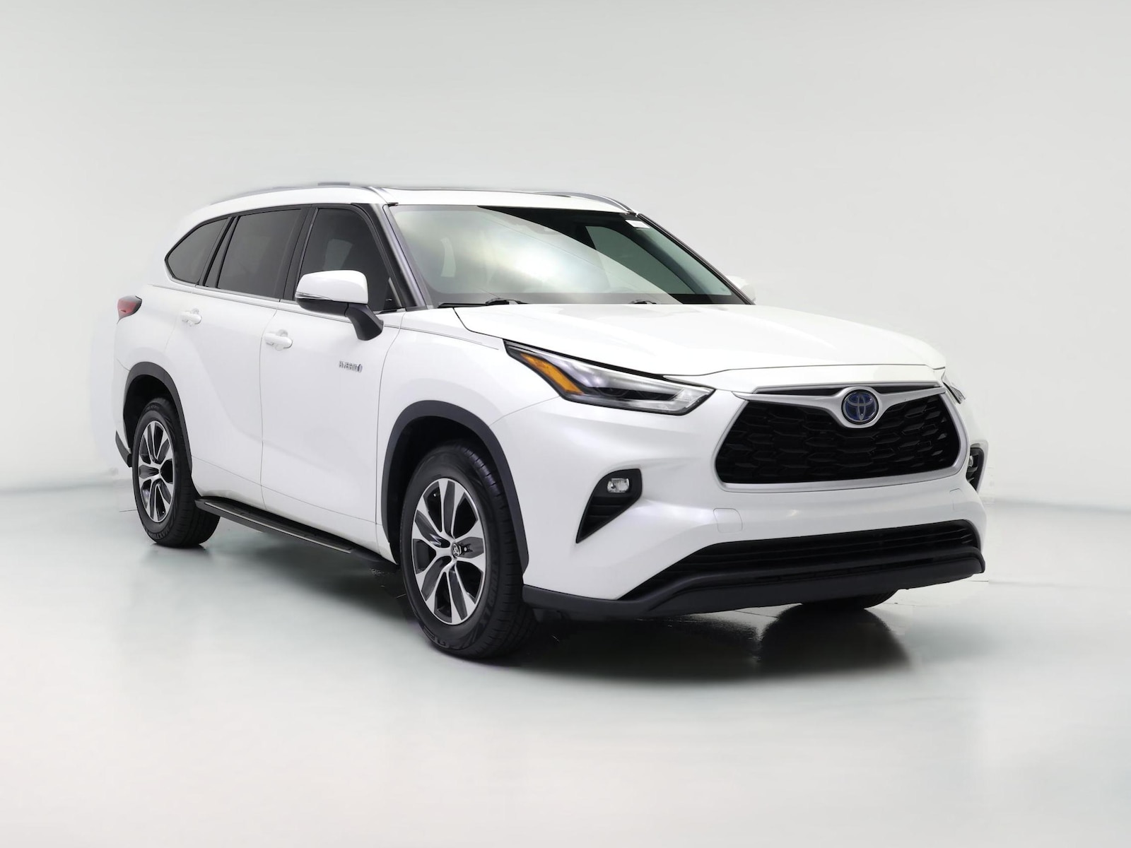 2021 Toyota Highlander XLE - Photo 1