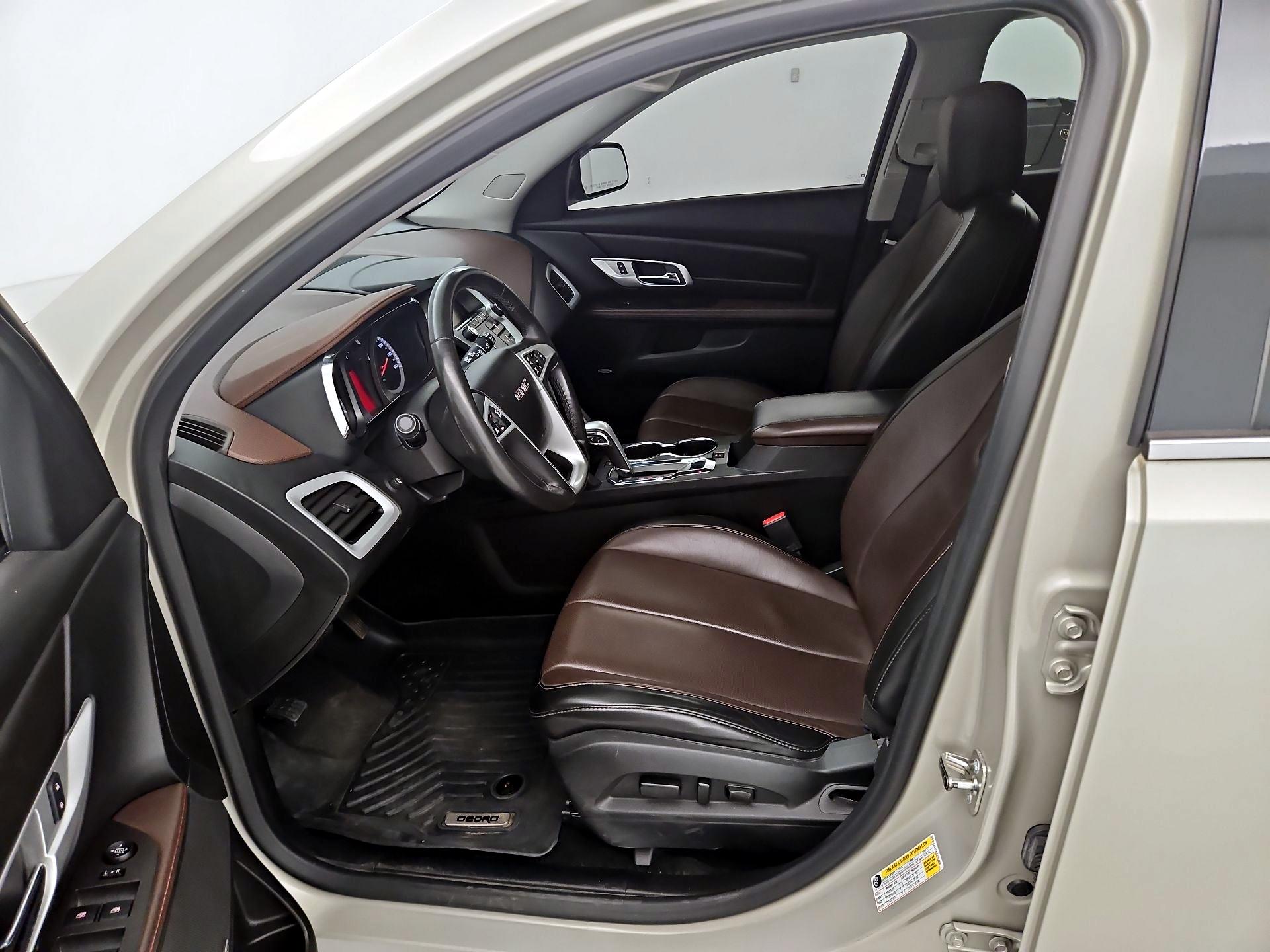 Thumbnail: 2015 GMC Terrain - 11