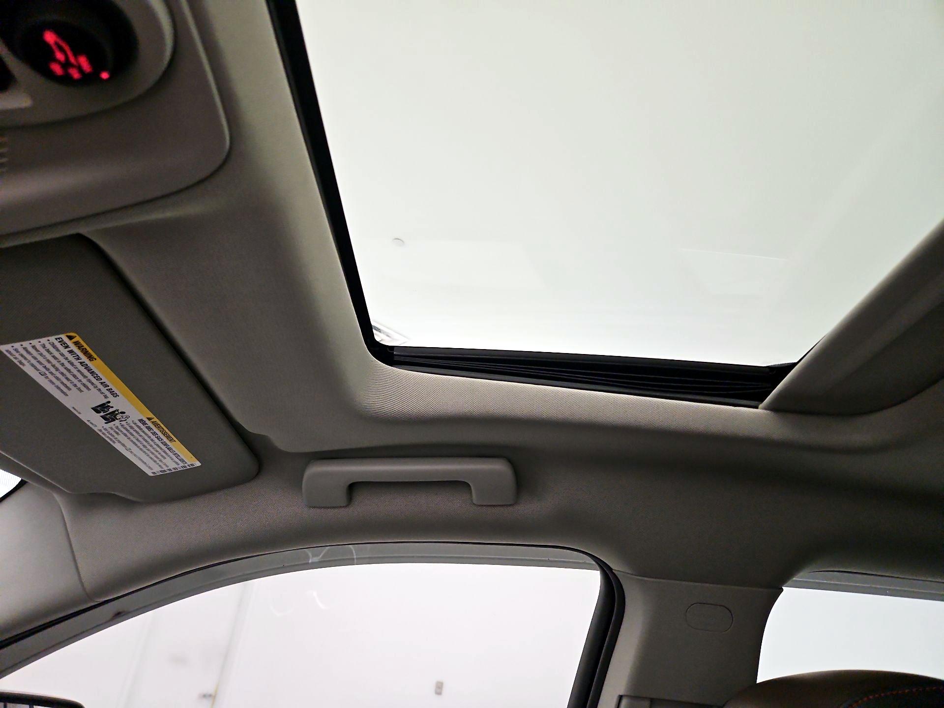 Thumbnail: 2015 GMC Terrain - 18