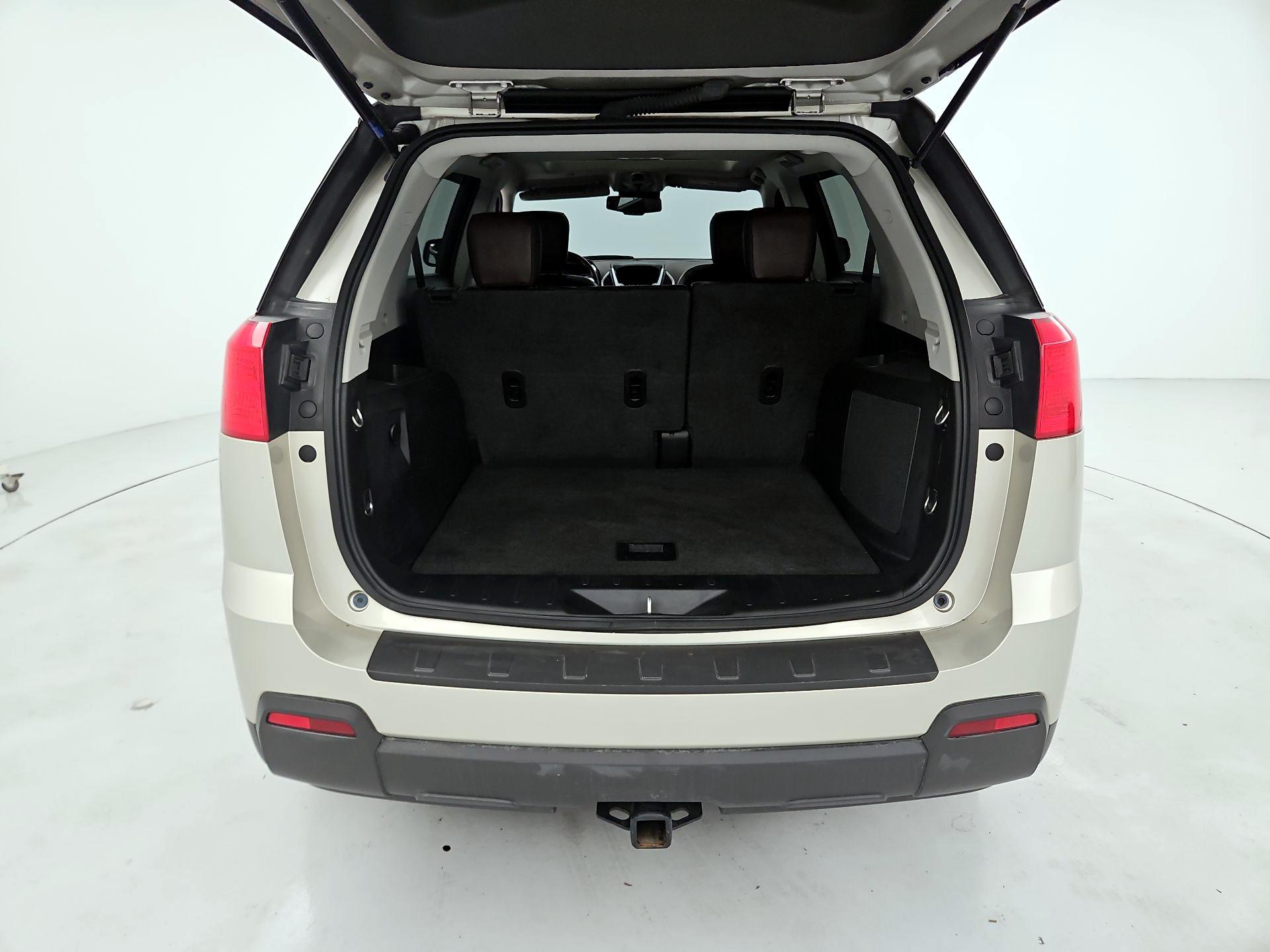 Thumbnail: 2015 GMC Terrain - 20