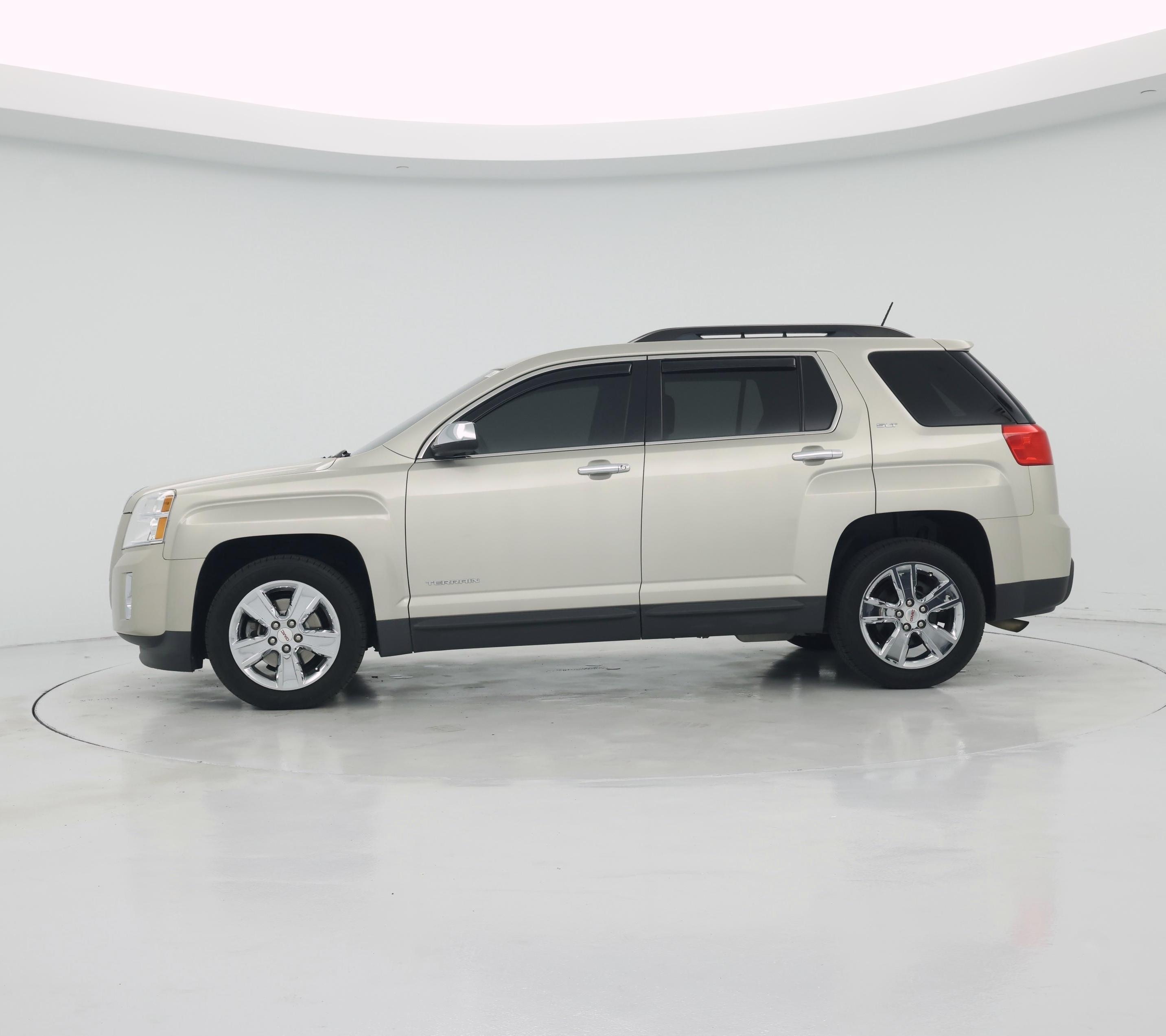 Thumbnail: 2015 GMC Terrain - 3