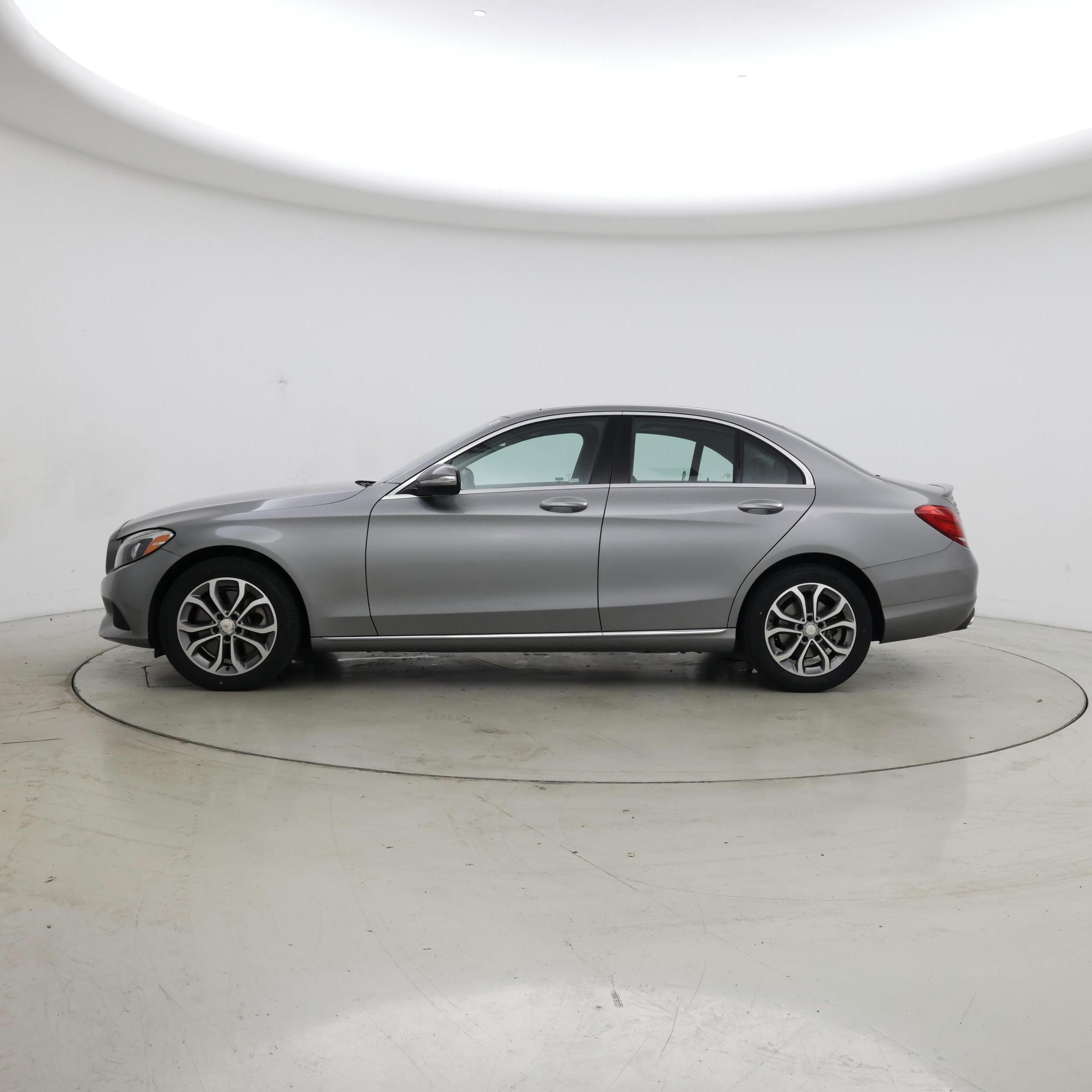 Thumbnail: 2015 Mercedes-Benz C-Class - 3