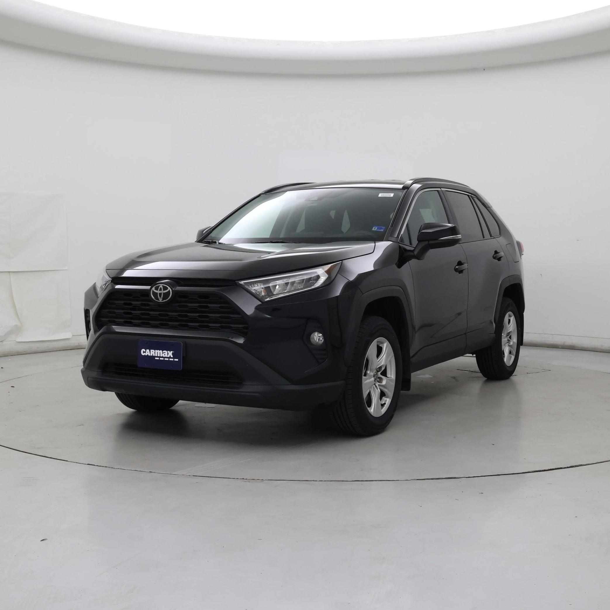 Thumbnail: 2021 Toyota RAV4 - 4