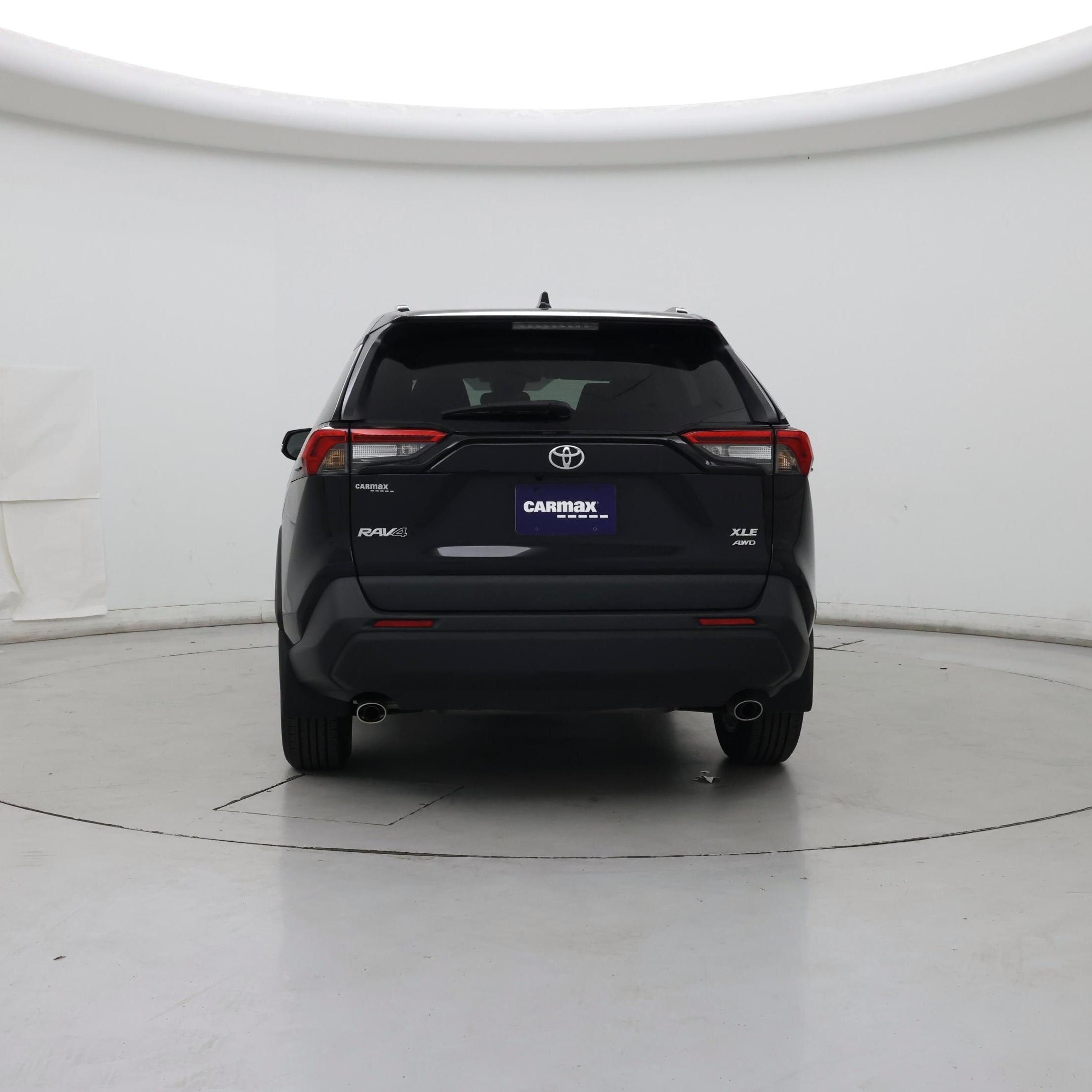 Thumbnail: 2021 Toyota RAV4 - 6