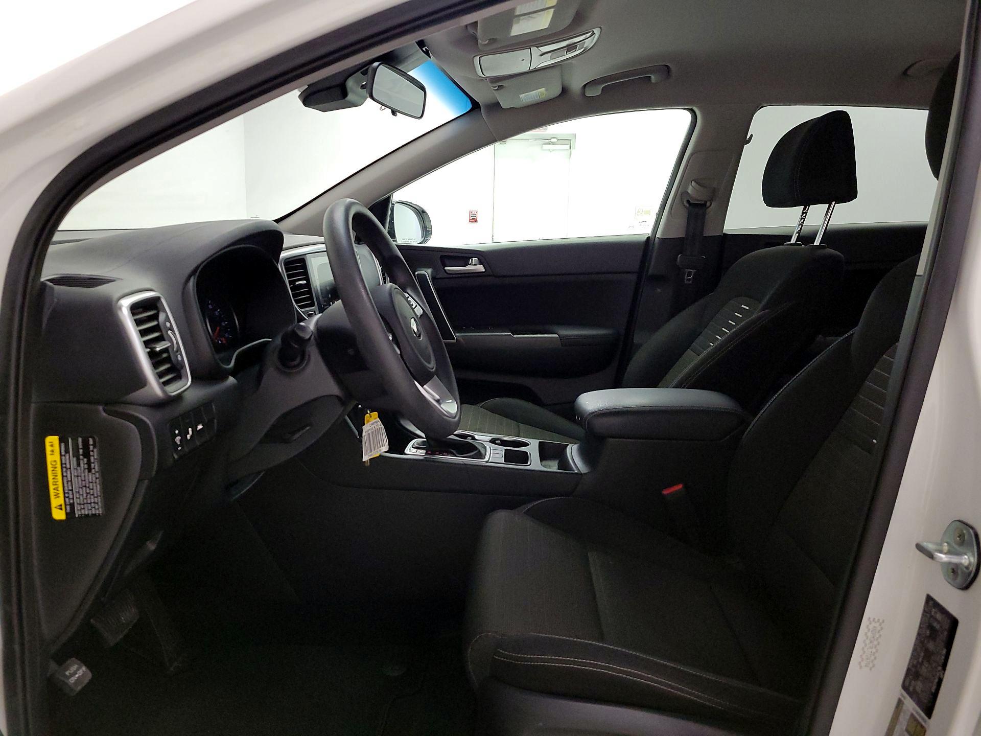 Thumbnail: 2020 Kia Sportage - 11