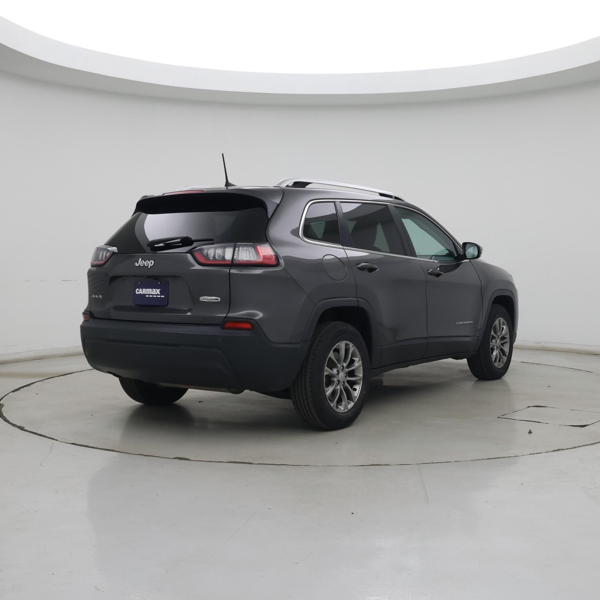 Thumbnail: 2019 Jeep Cherokee - 8