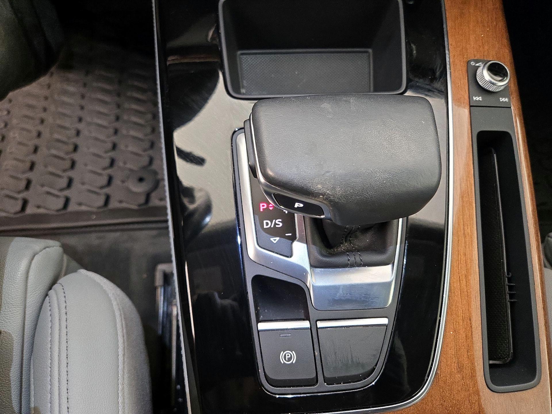 Thumbnail: 2021 Audi Q5 - 18
