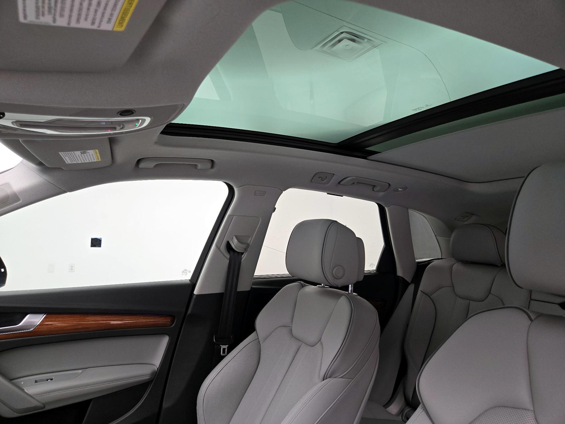 Thumbnail: 2021 Audi Q5 - 20