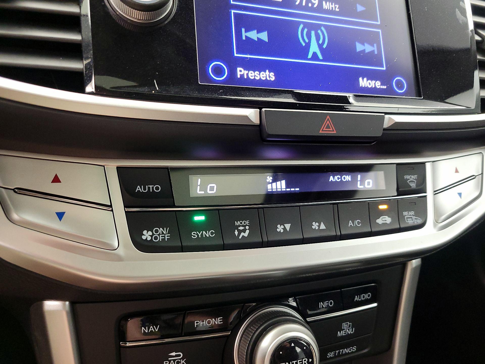 Thumbnail: 2014 Honda Accord - 17