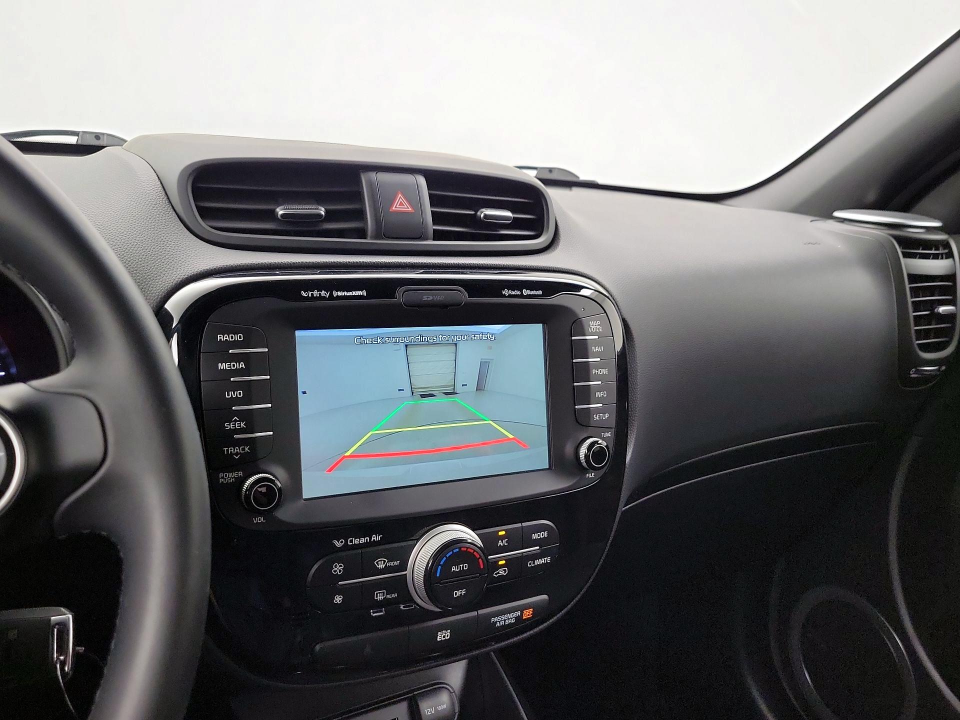 Thumbnail: 2014 Kia Soul - 15