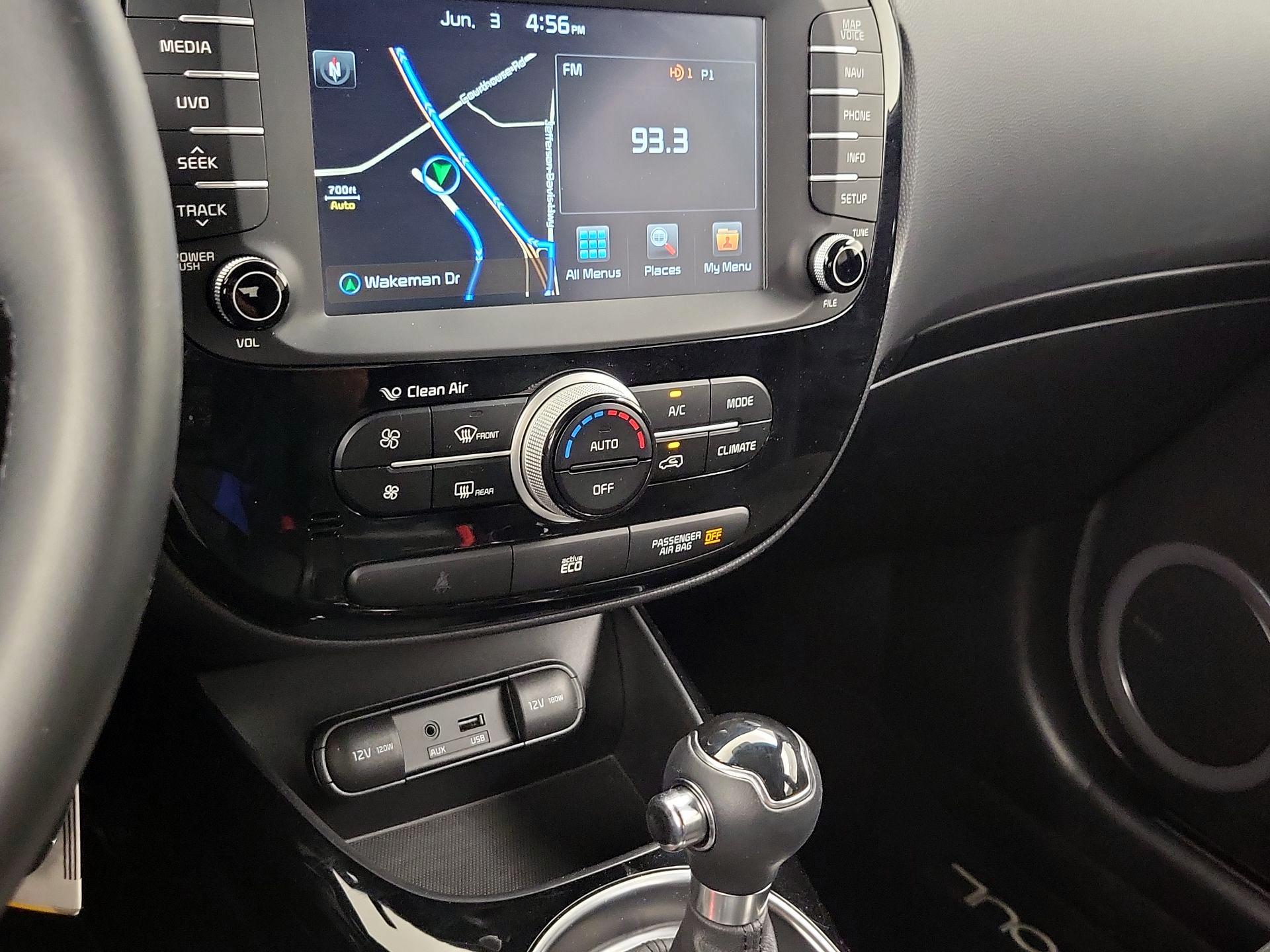 Thumbnail: 2014 Kia Soul - 17