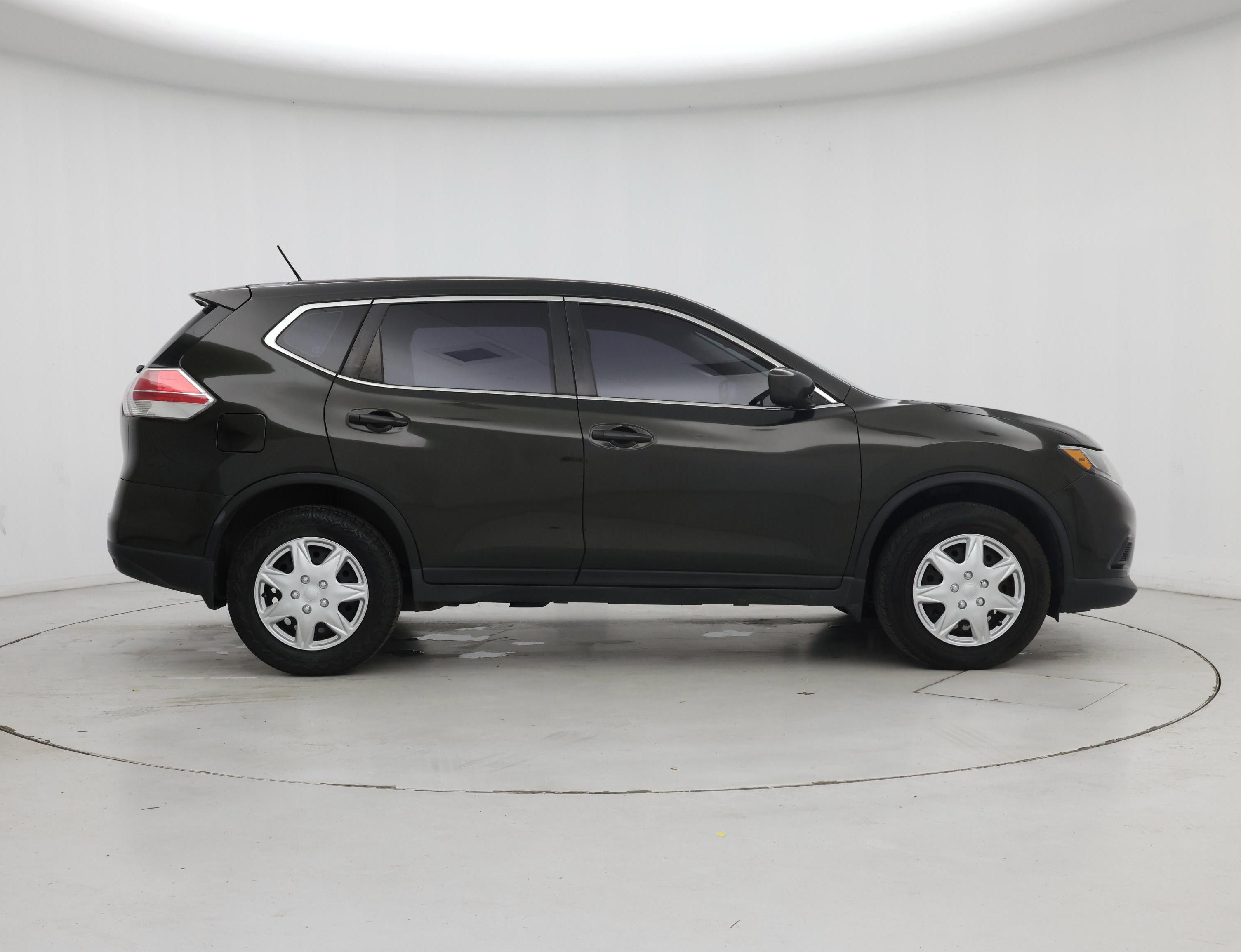 Thumbnail: 2016 Nissan Rogue - 7