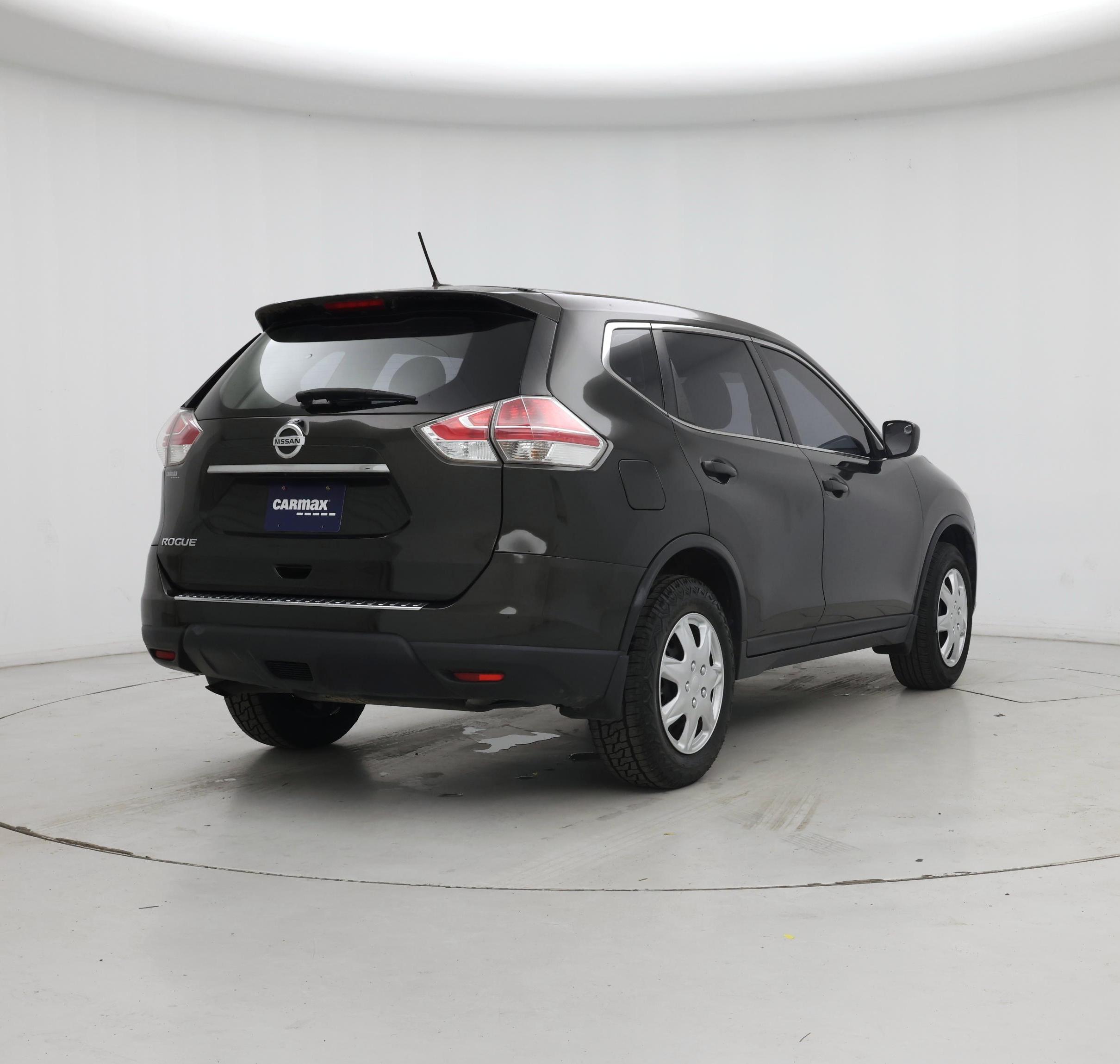 Thumbnail: 2016 Nissan Rogue - 8