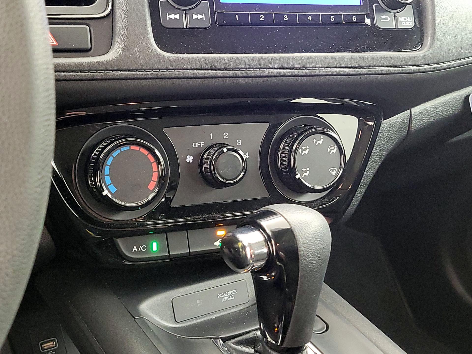 Thumbnail: 2022 Honda HR-V - 15