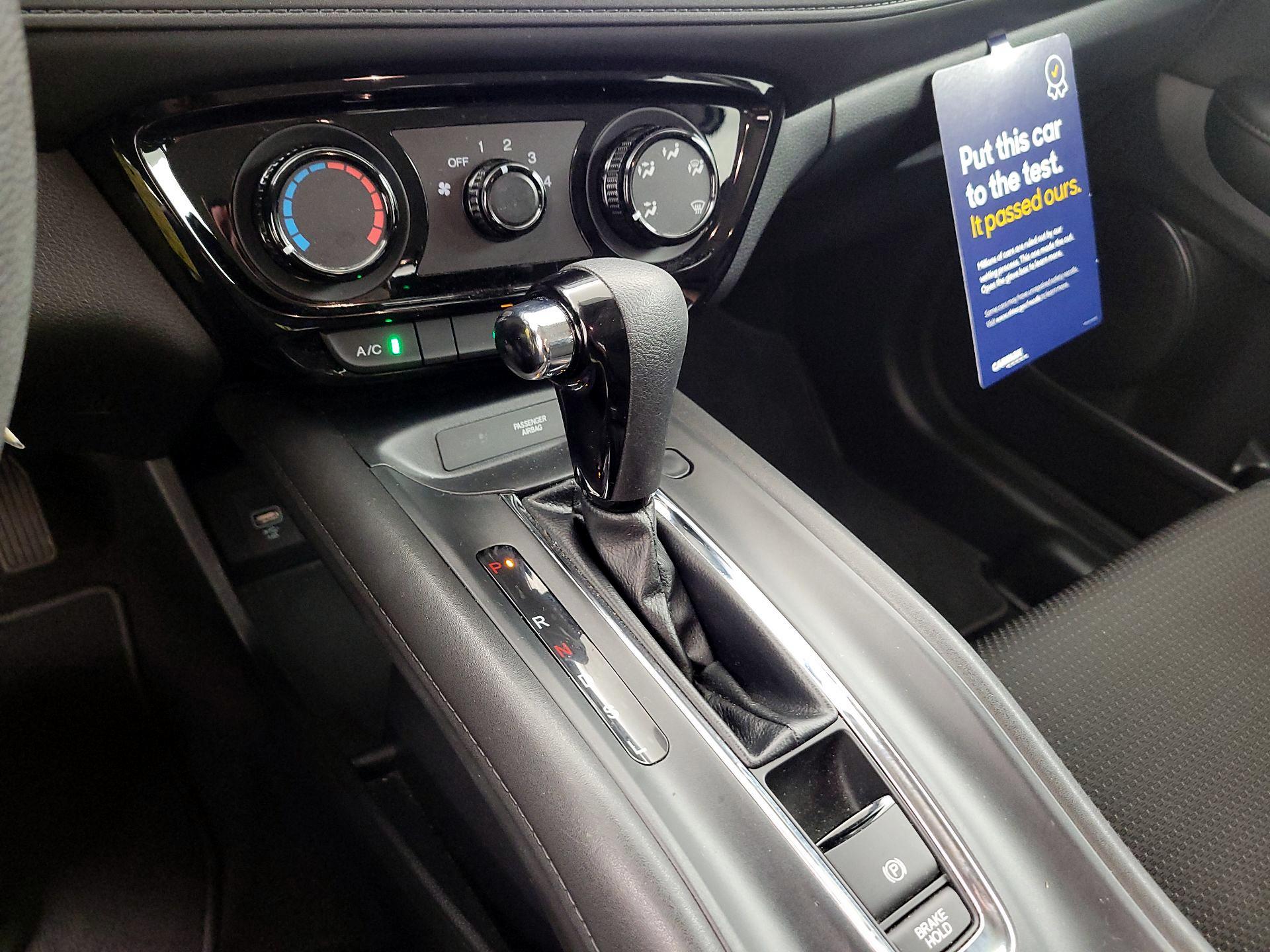 Thumbnail: 2022 Honda HR-V - 16