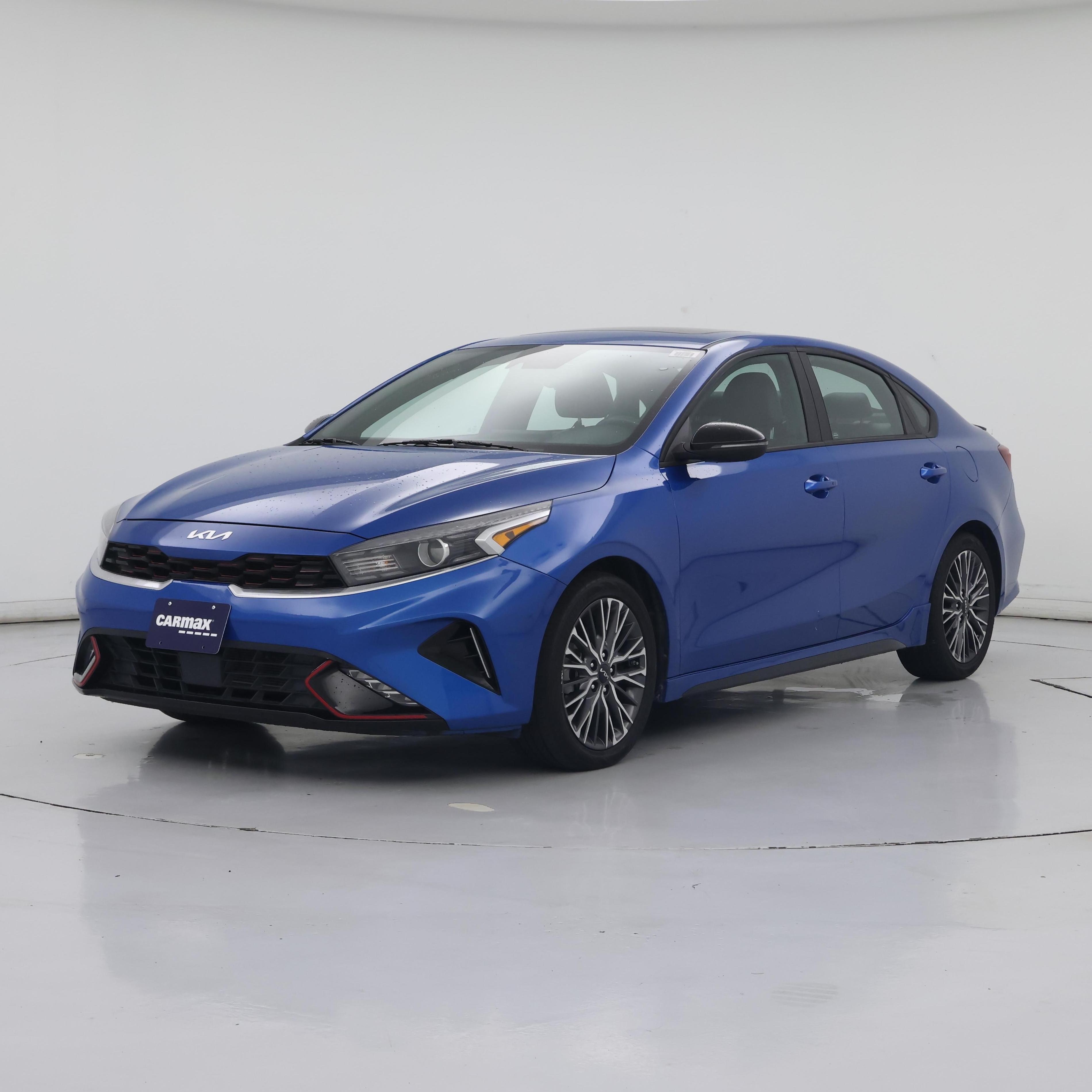 Thumbnail: 2022 Kia Forte - 4