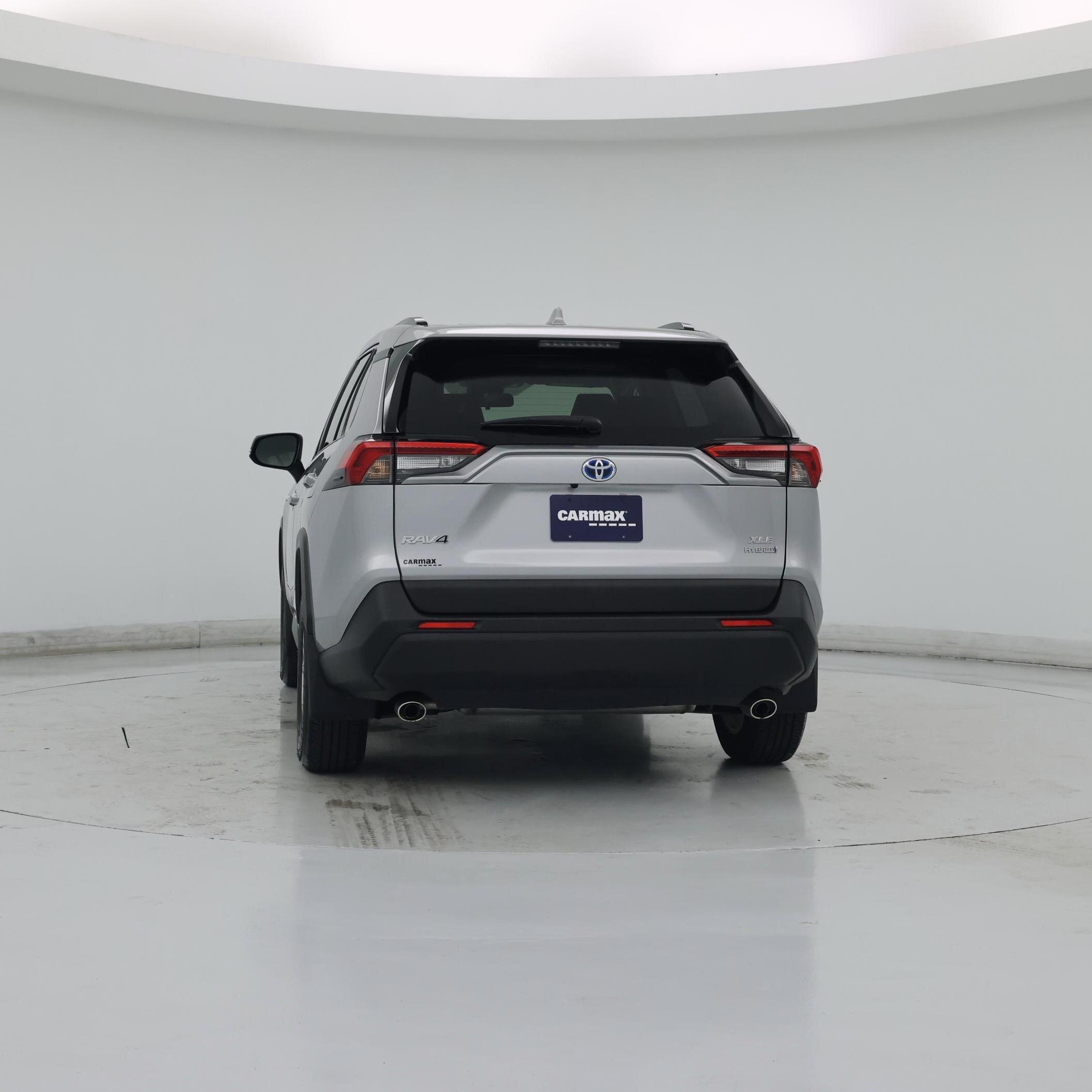Thumbnail: 2021 Toyota RAV4 - 6