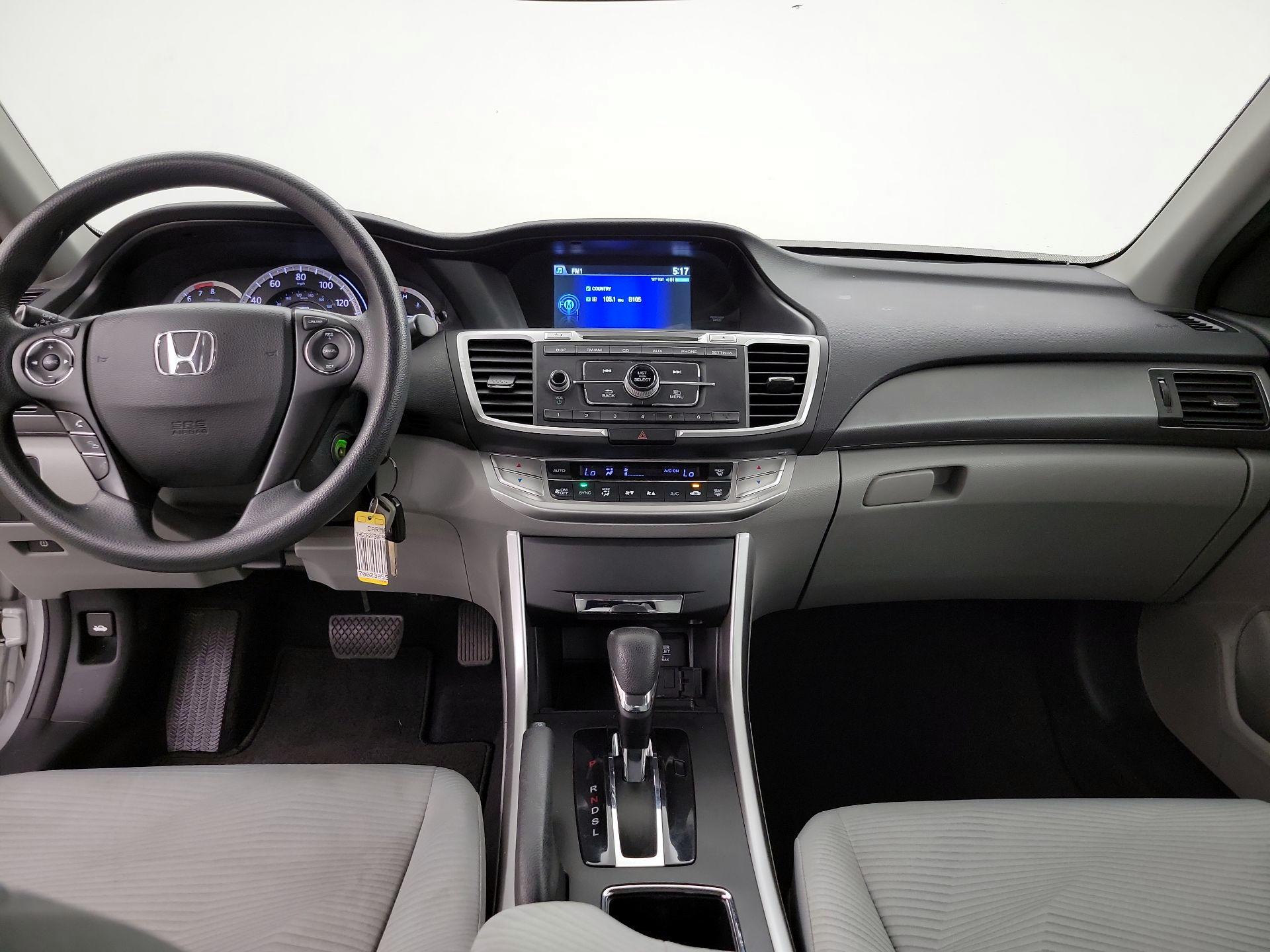Thumbnail: 2015 Honda Accord - 9