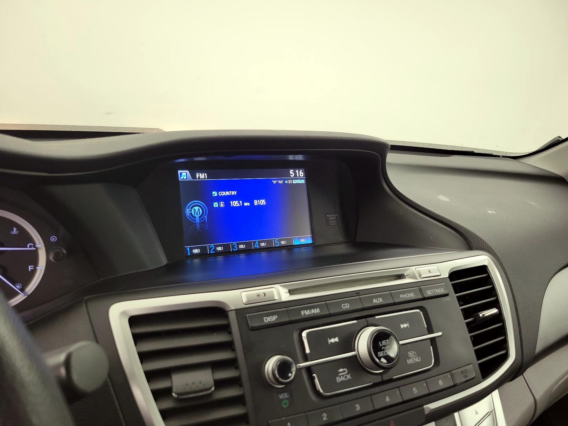 Thumbnail: 2015 Honda Accord - 15