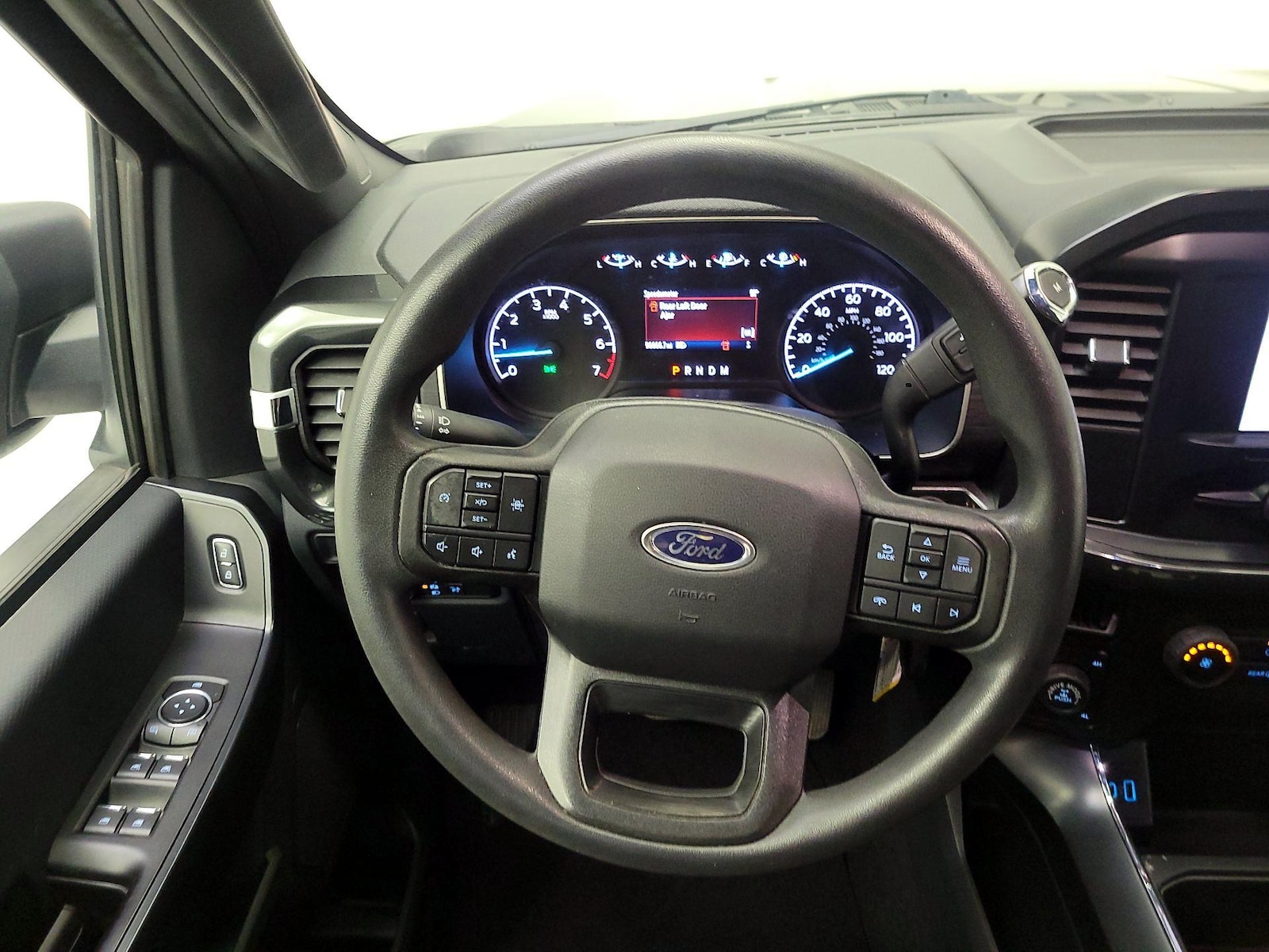 2022 Ford F-150 XL - Photo 11