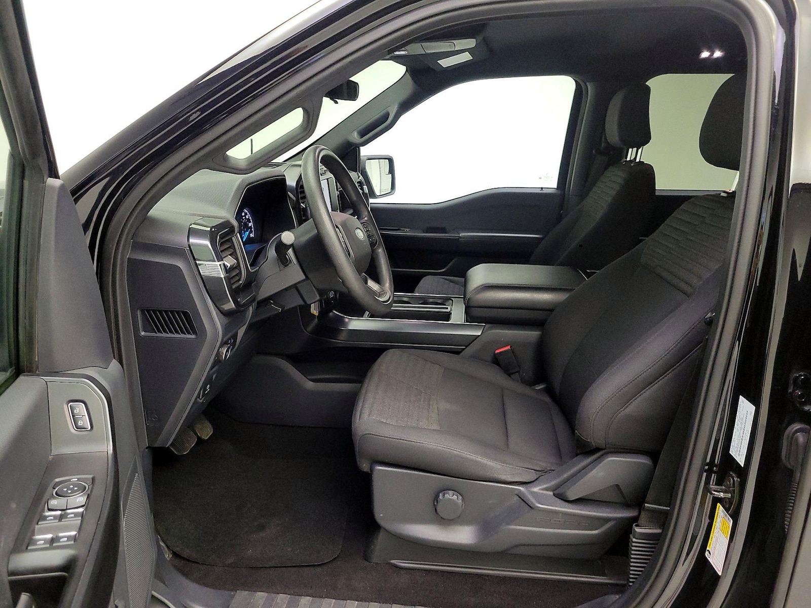 2022 Ford F-150 XL - Photo 12
