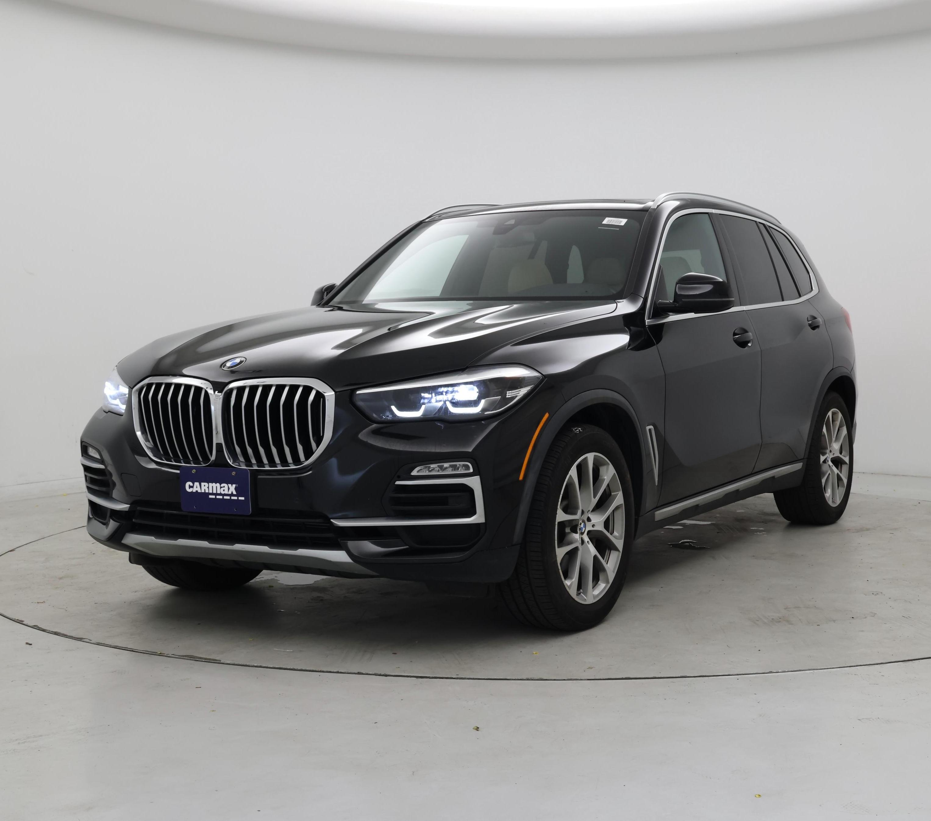 Thumbnail: 2021 BMW X5 - 4