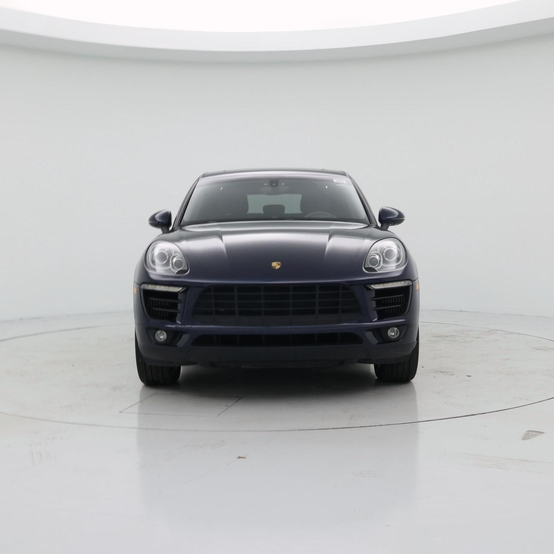 Thumbnail: 2016 Porsche Macan - 5