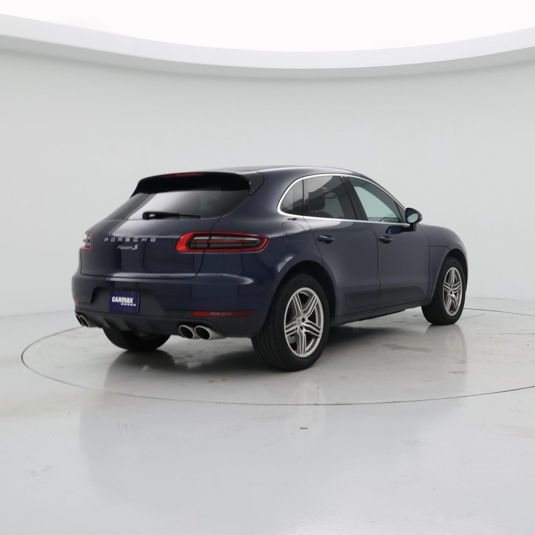 Thumbnail: 2016 Porsche Macan - 8