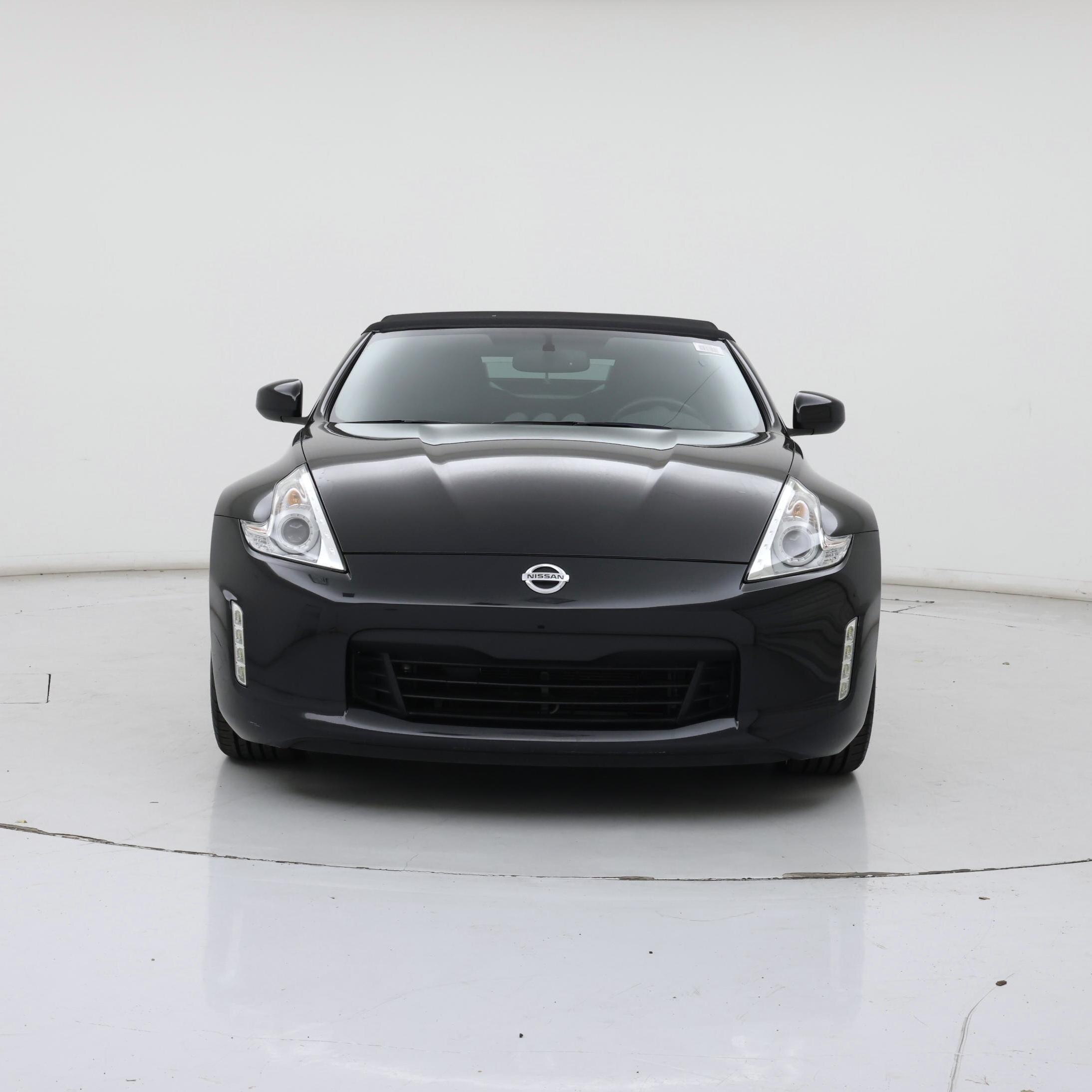 Thumbnail: 2016 Nissan Z - 5