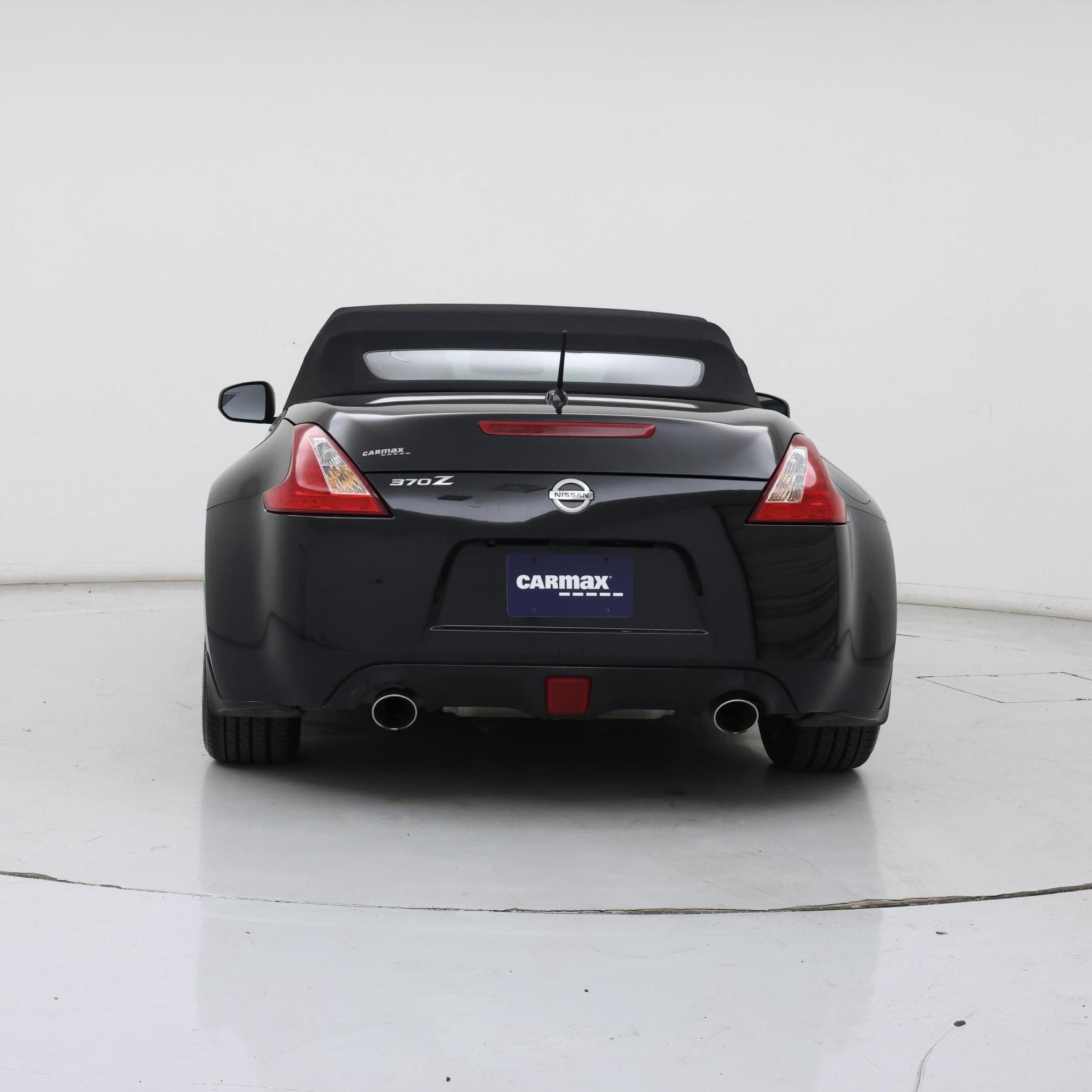 Thumbnail: 2016 Nissan Z - 6