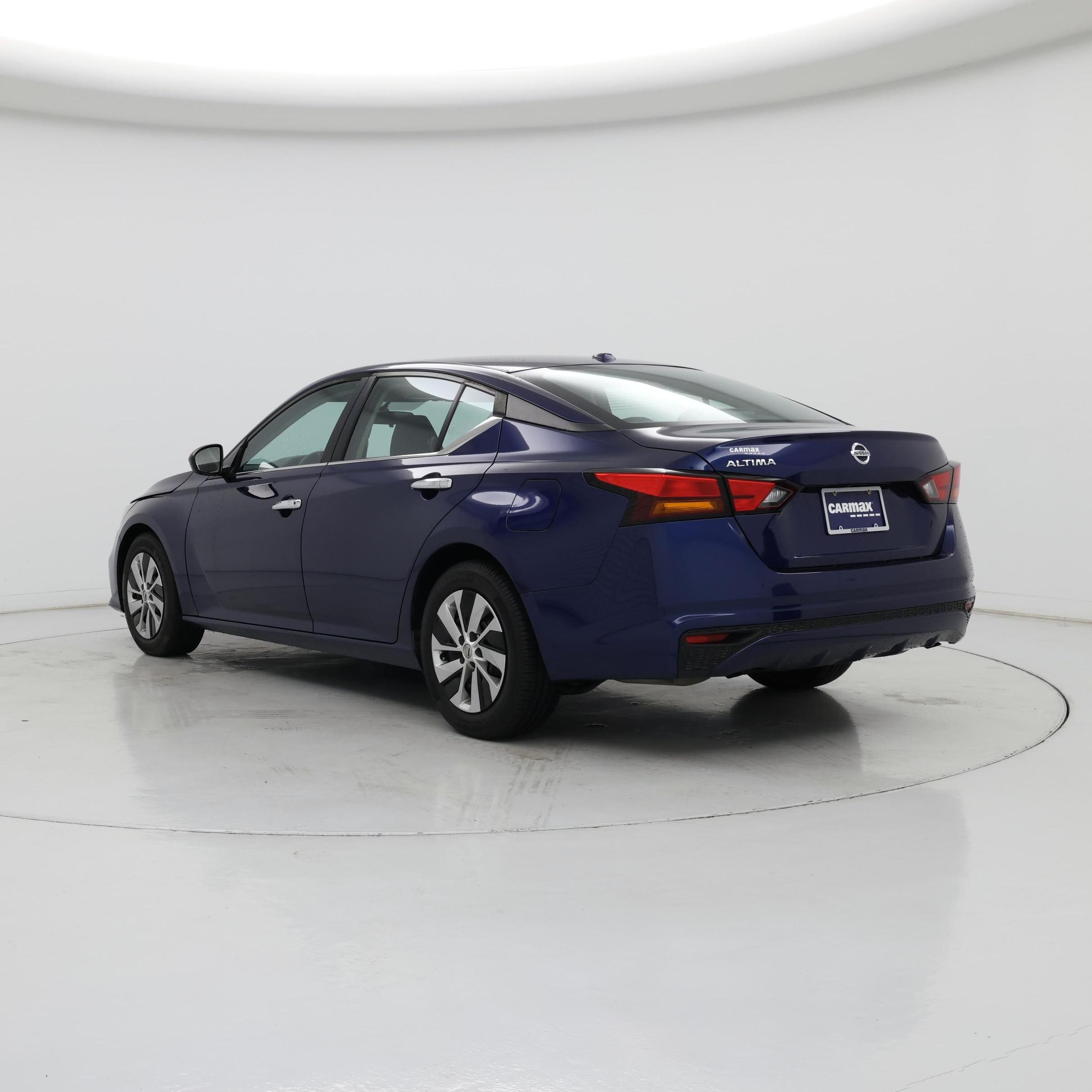 Thumbnail: 2020 Nissan Altima - 2