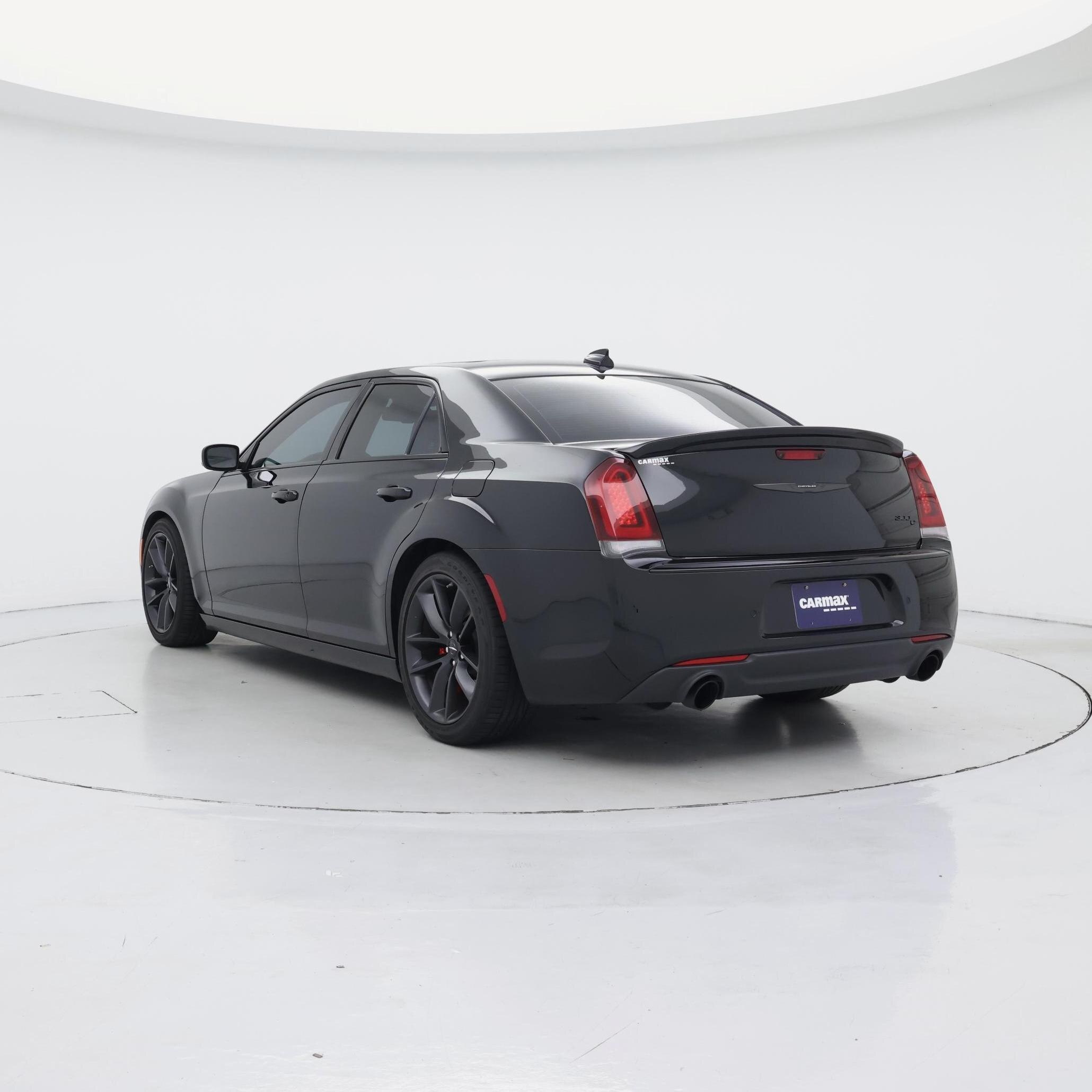 Thumbnail: 2023 Chrysler 300 - 2