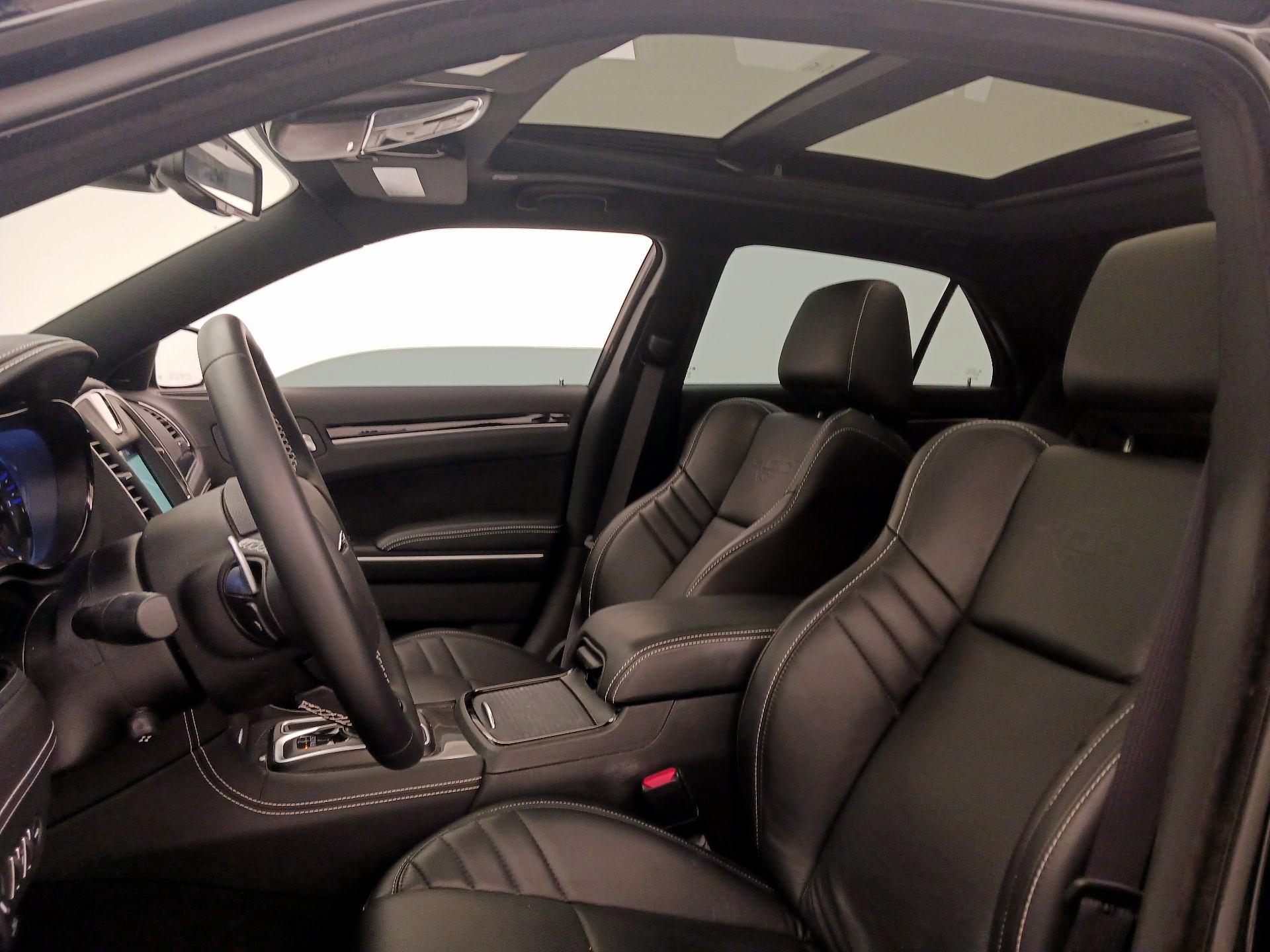 Thumbnail: 2023 Chrysler 300 - 20