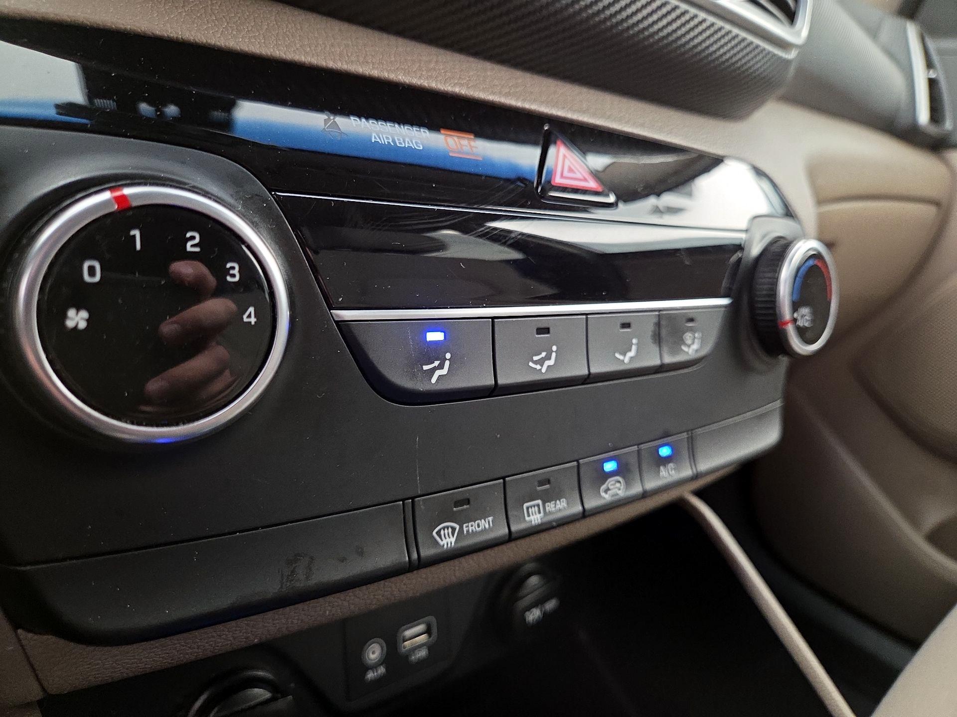 Thumbnail: 2019 Hyundai Tucson - 16
