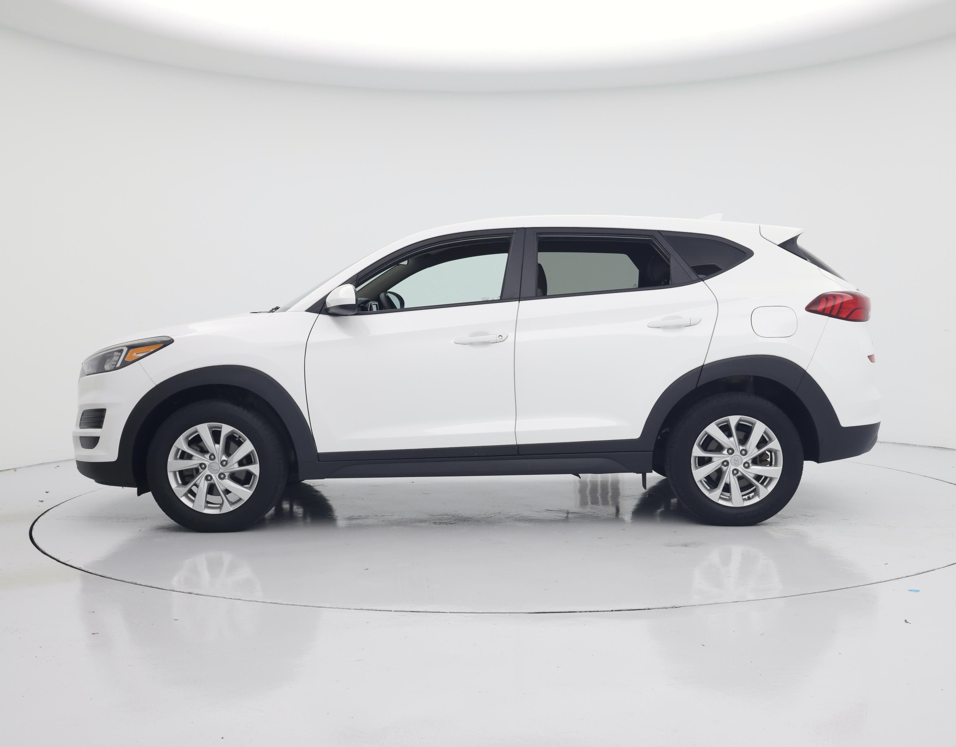 Thumbnail: 2019 Hyundai Tucson - 3