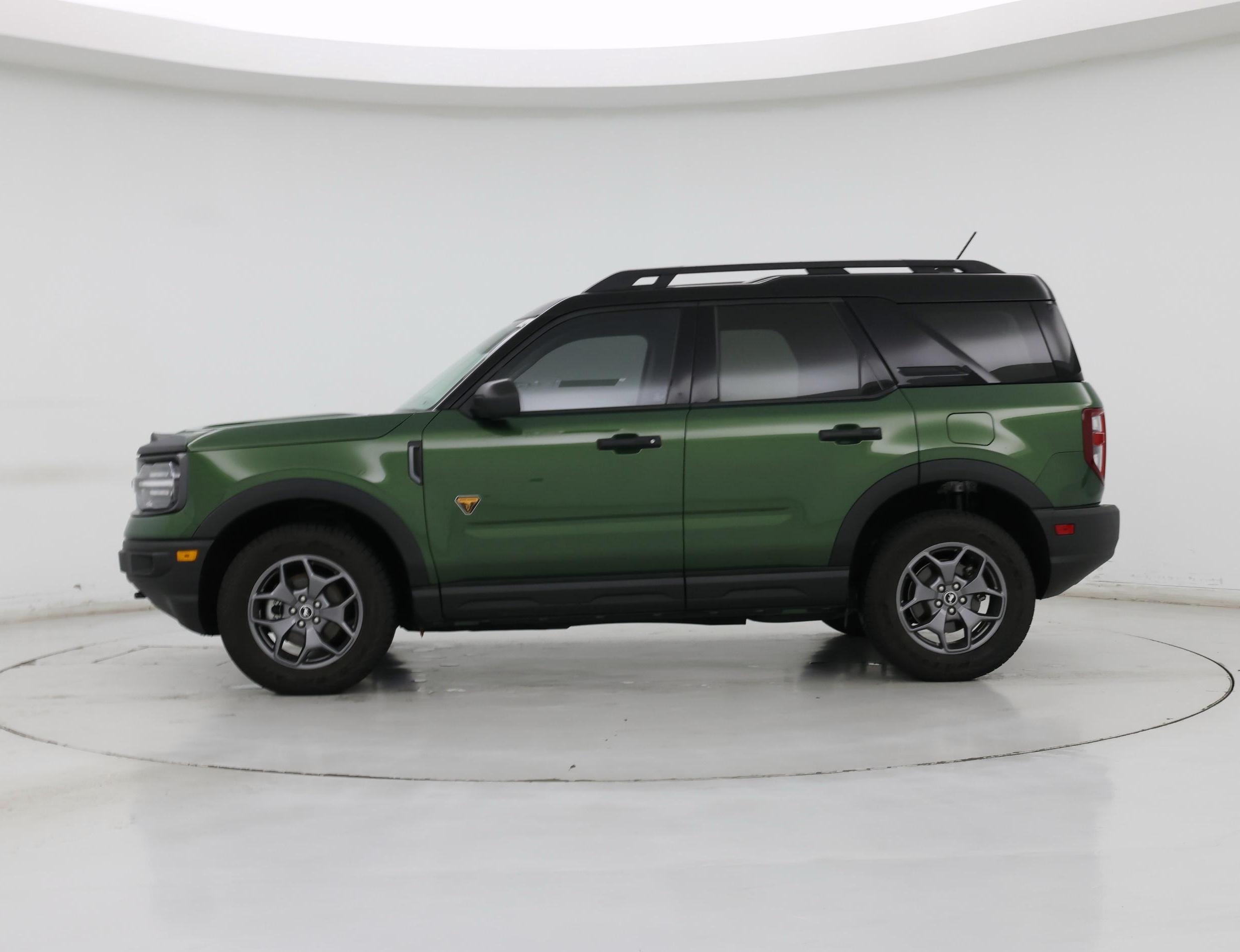 Thumbnail: 2023 Ford Bronco Sport - 3