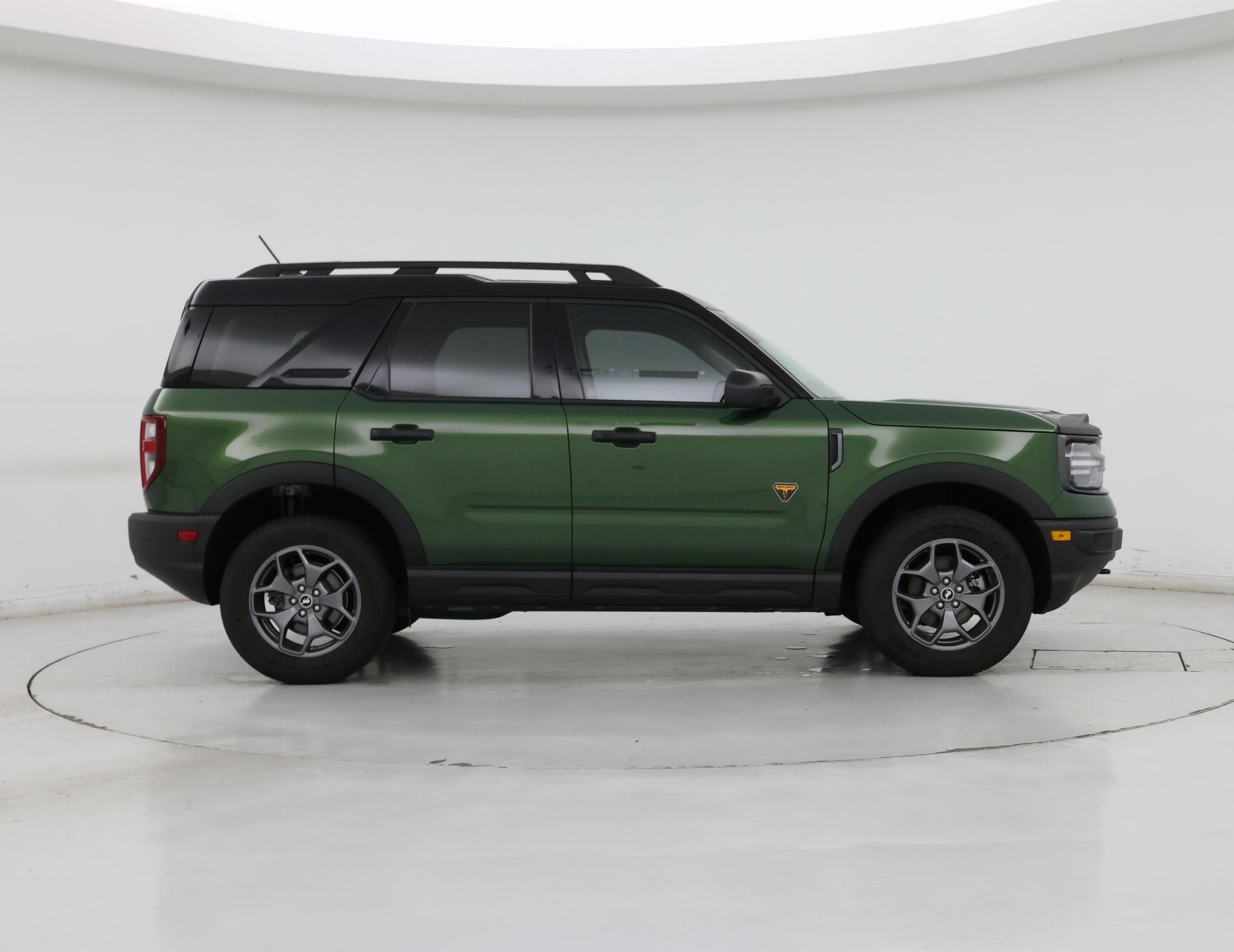 Thumbnail: 2023 Ford Bronco Sport - 7
