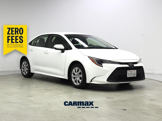 White 2022 Toyota Corolla LE FWD Sedan Front-Wheel Drive Automatic