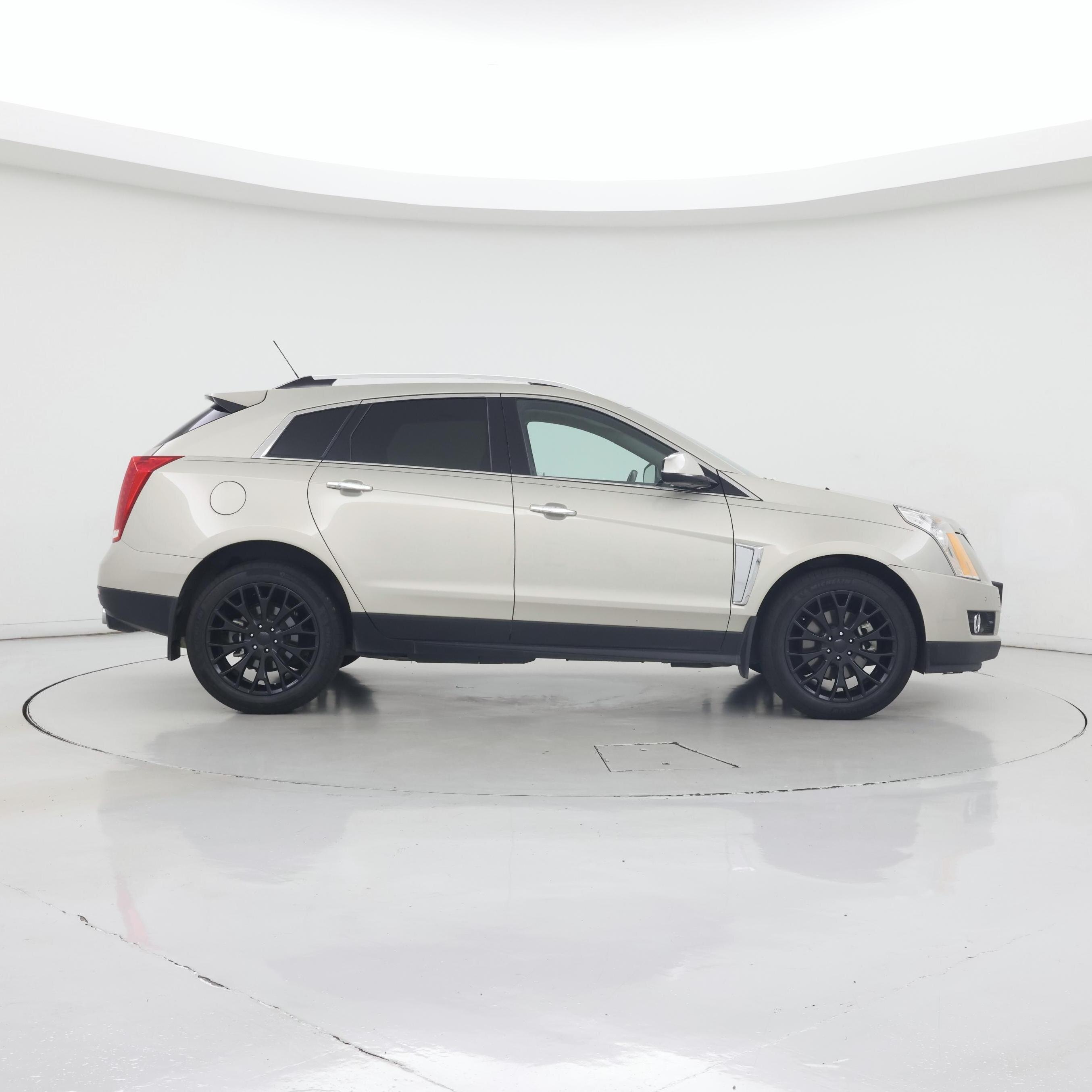 Thumbnail: 2016 Cadillac SRX - 7
