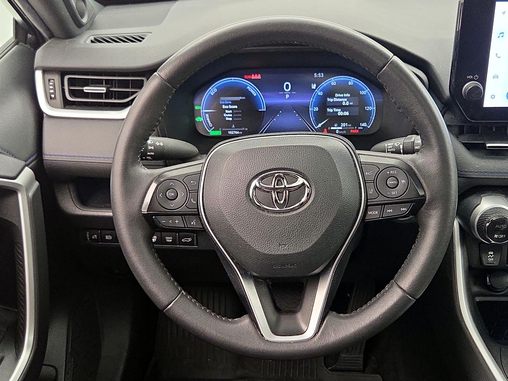 Thumbnail: 2023 Toyota RAV4 - 10