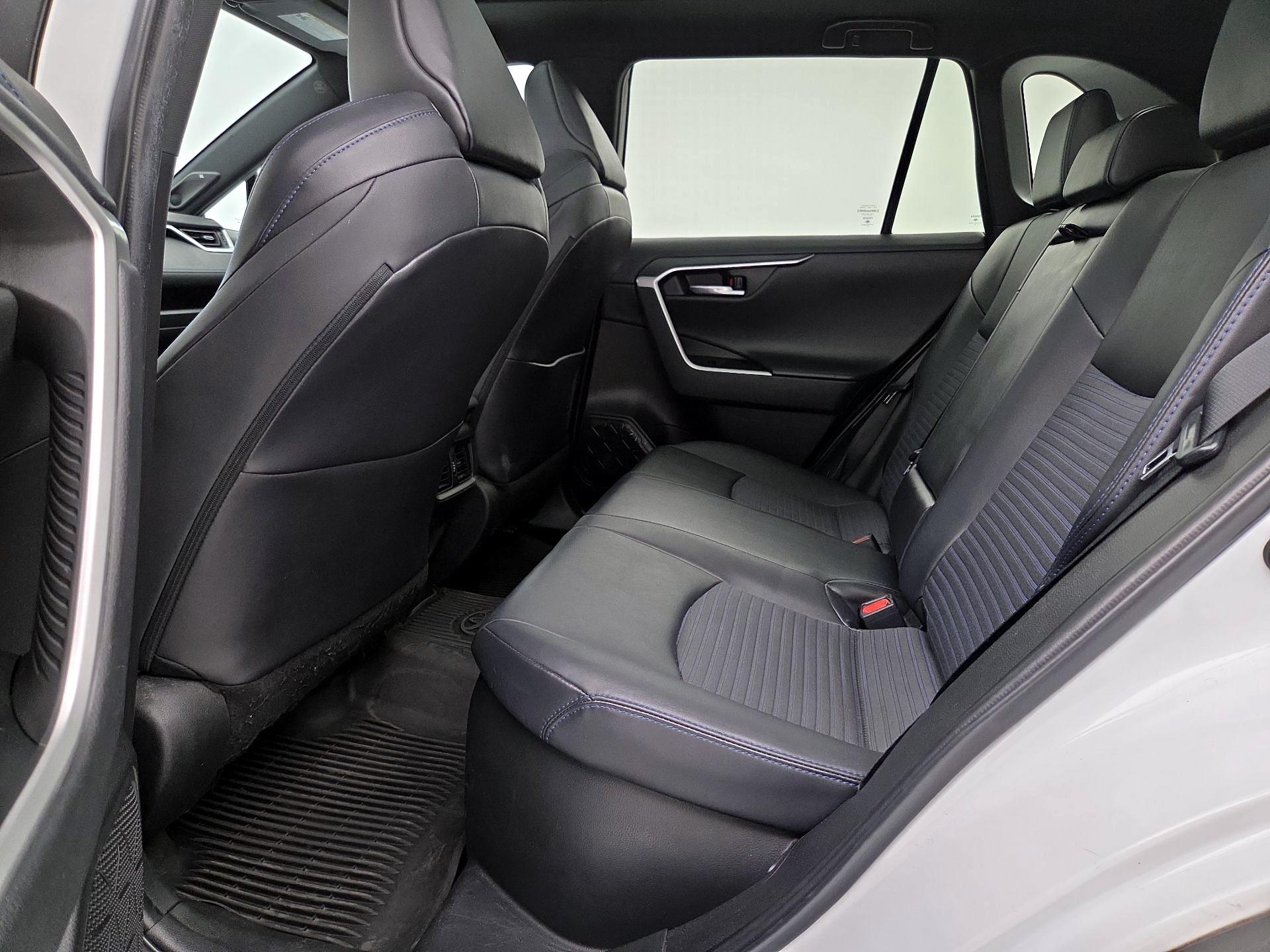 Thumbnail: 2023 Toyota RAV4 - 20