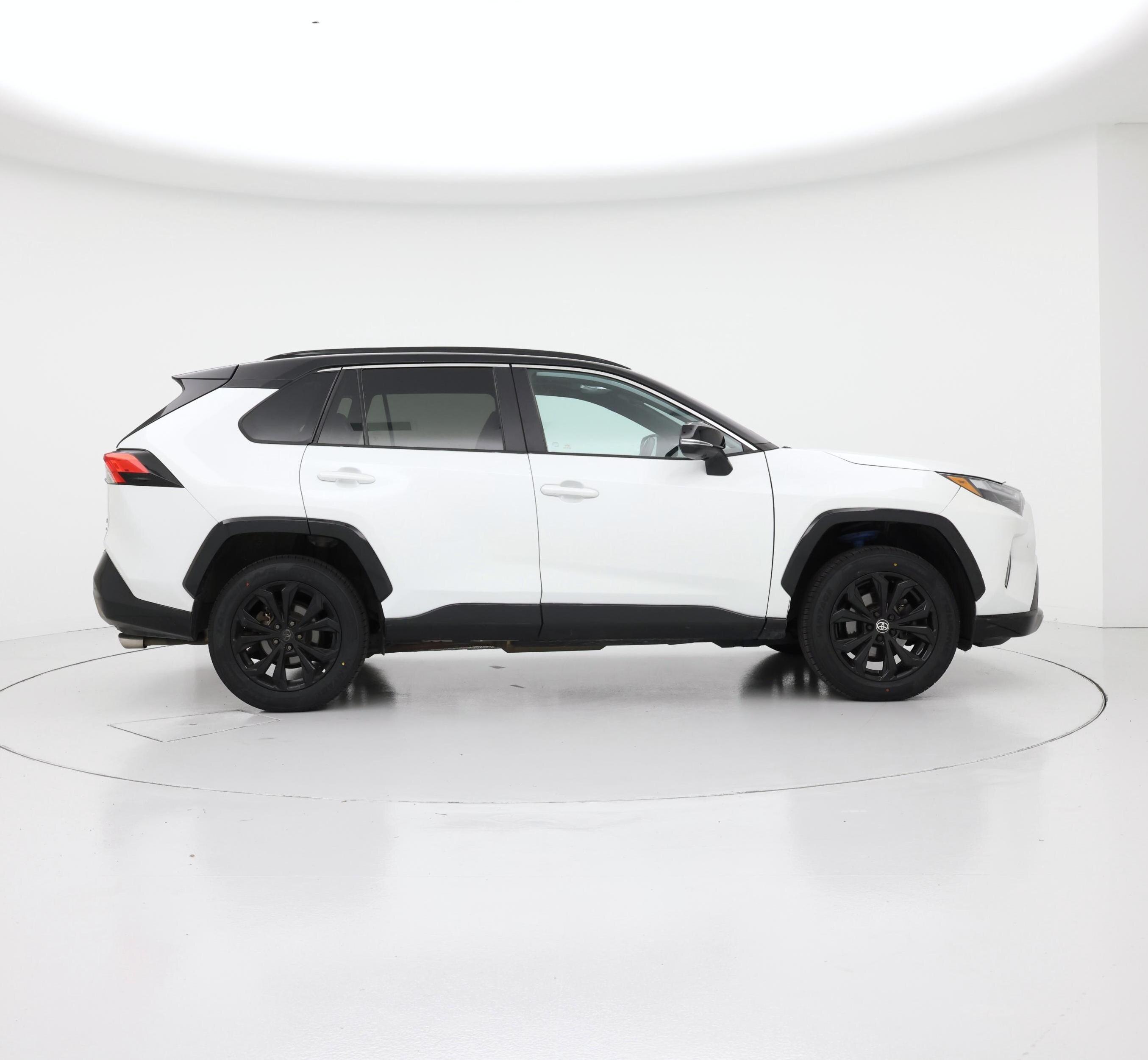 Thumbnail: 2023 Toyota RAV4 - 7