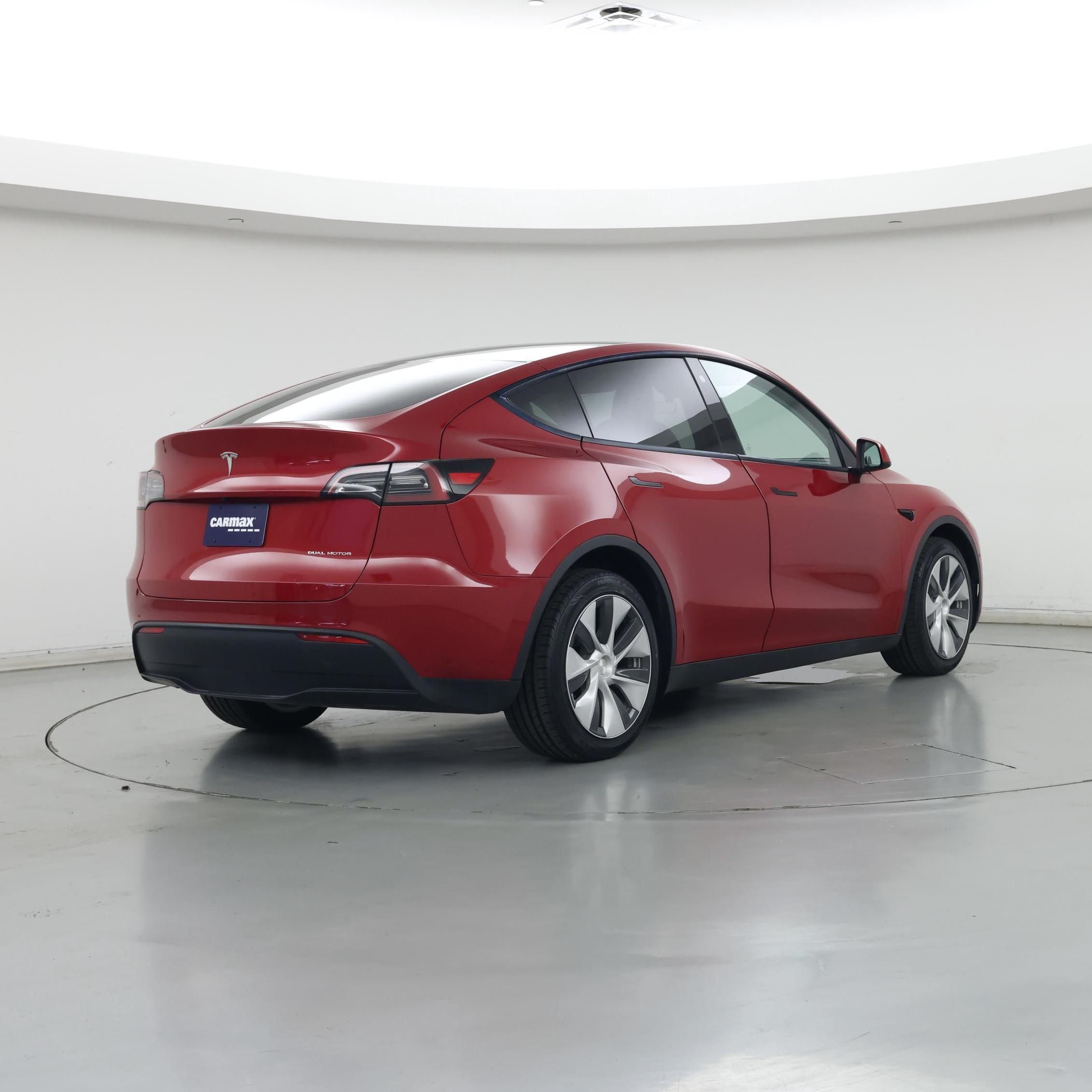 Thumbnail: 2023 Tesla Model Y - 8