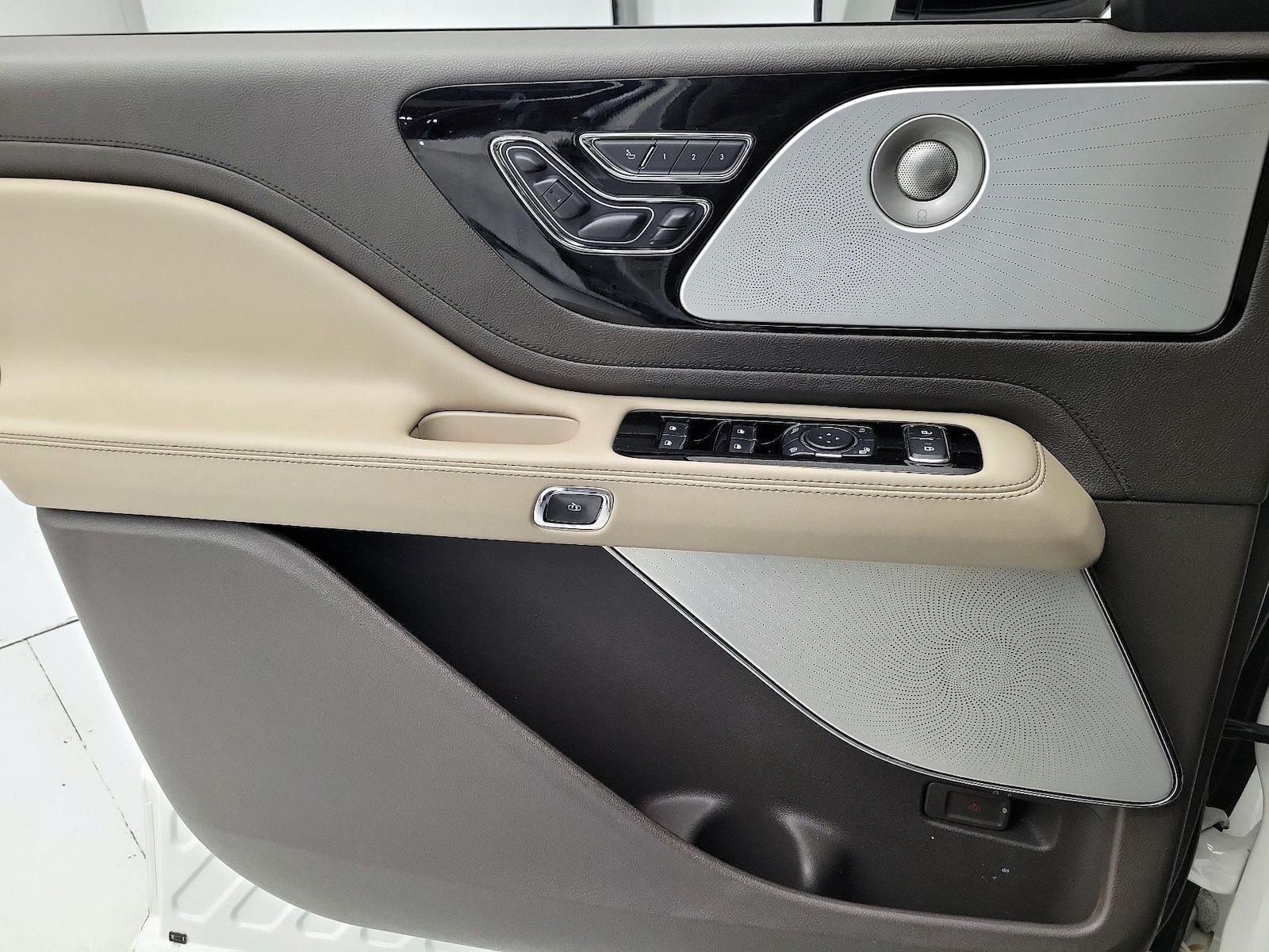 2022 Lincoln Aviator Reserve - Photo 13