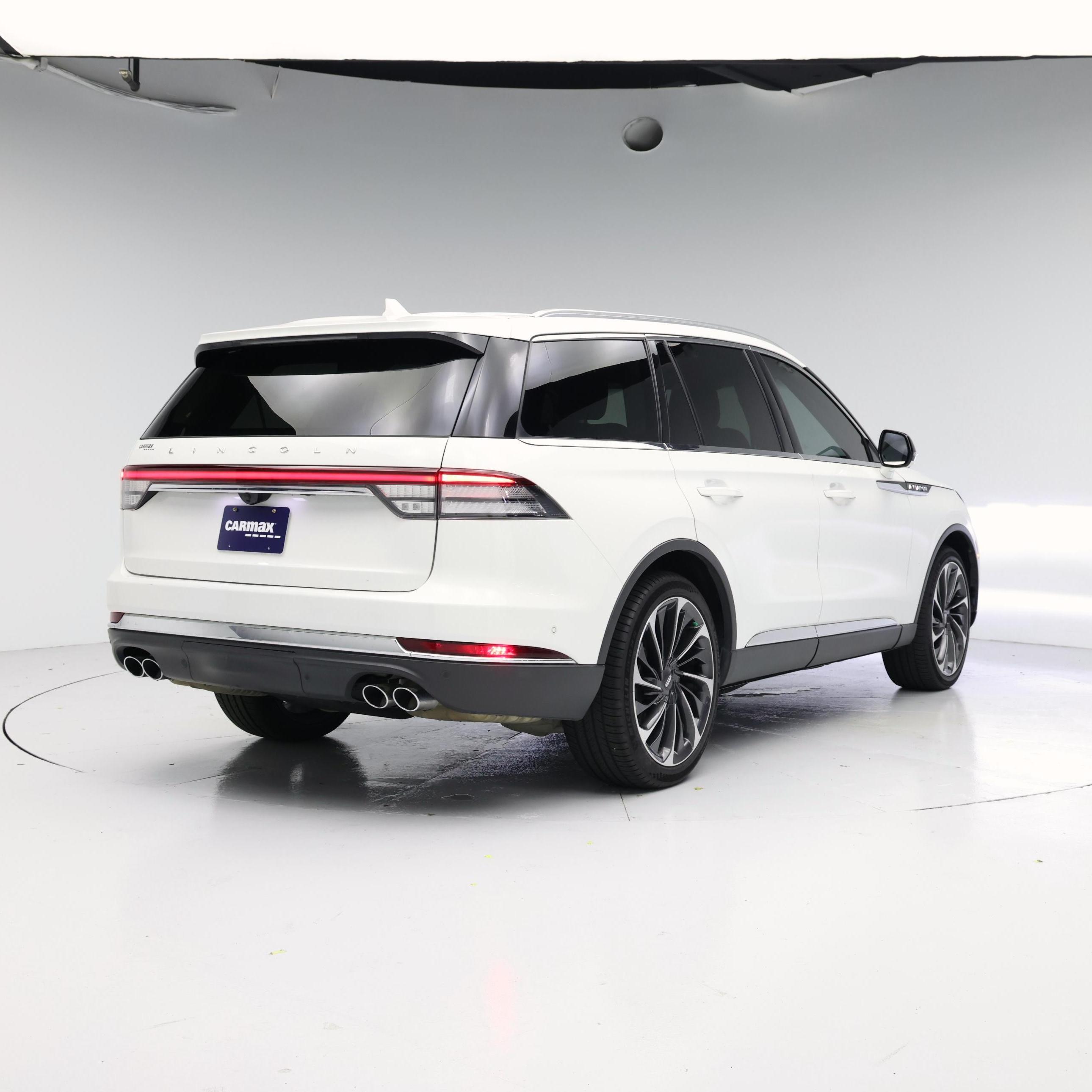 Thumbnail: 2022 Lincoln Aviator - 8