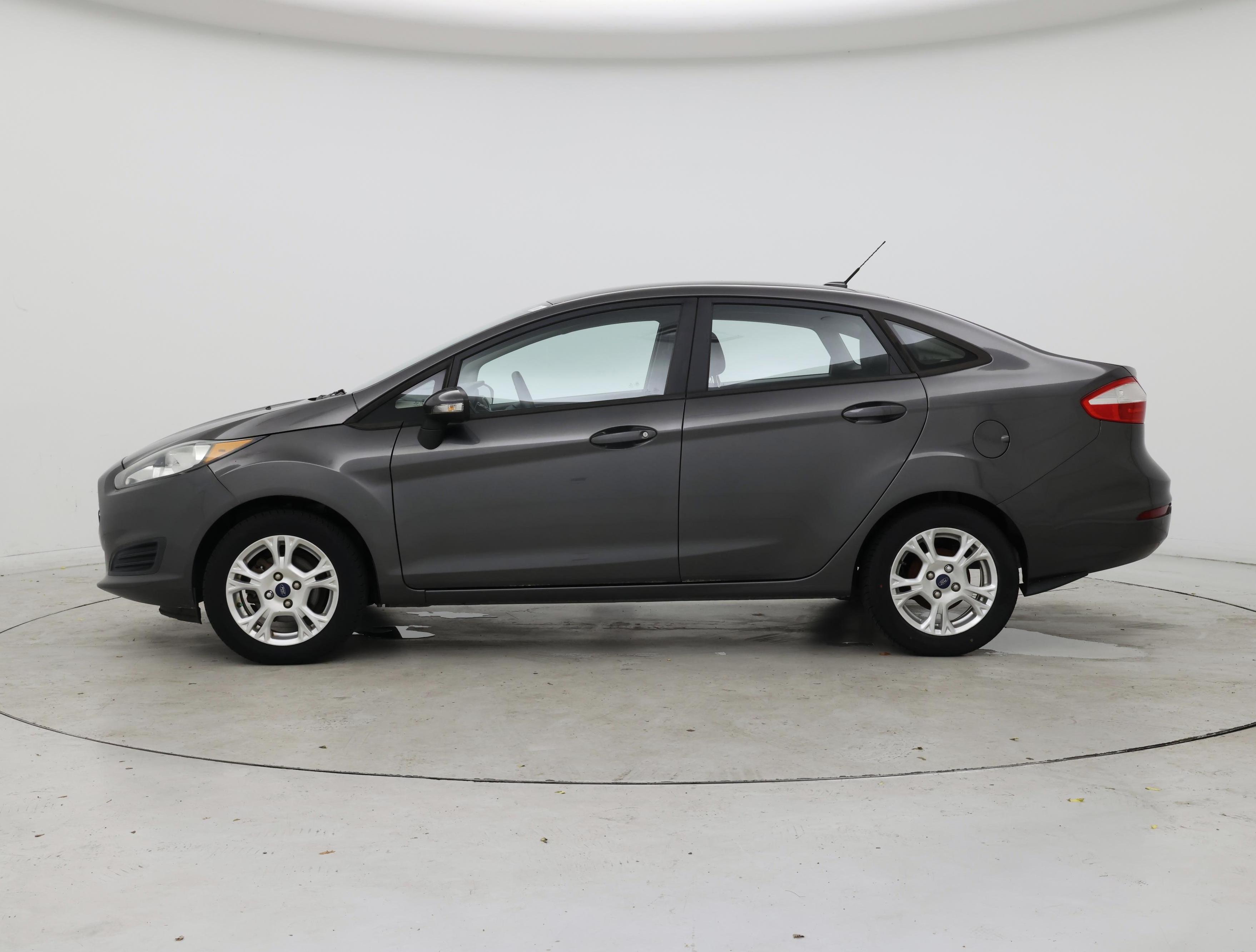 Thumbnail: 2016 Ford Fiesta - 3