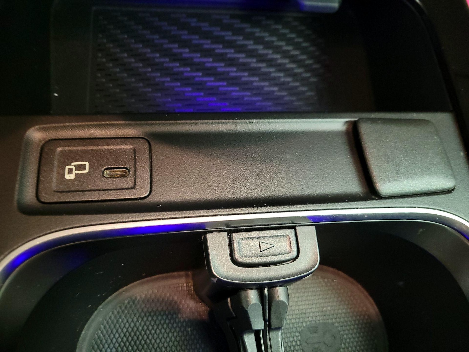 2022 Mercedes-Benz GLB Base - Photo 19