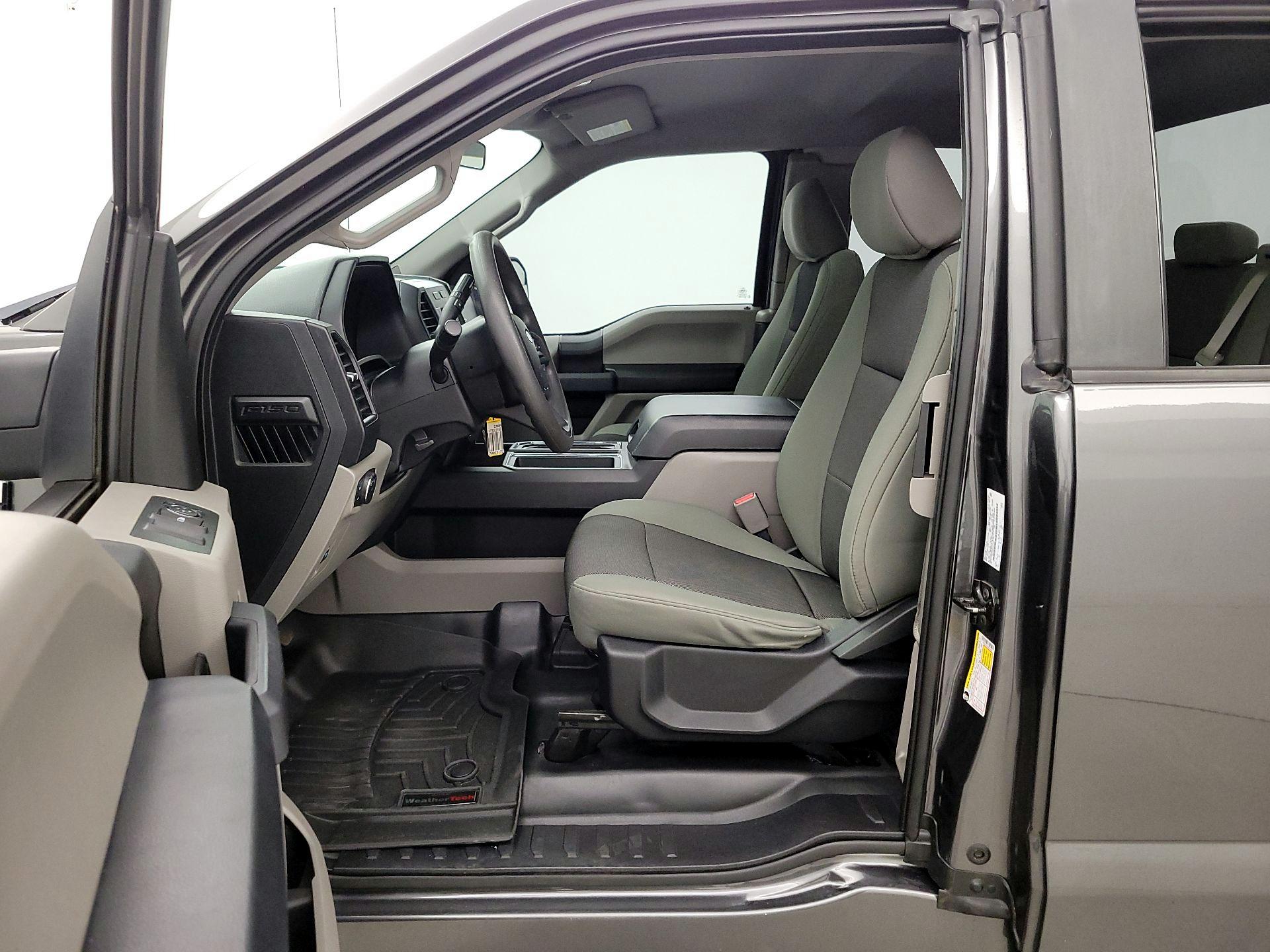 Thumbnail: 2016 Ford F-150 - 11