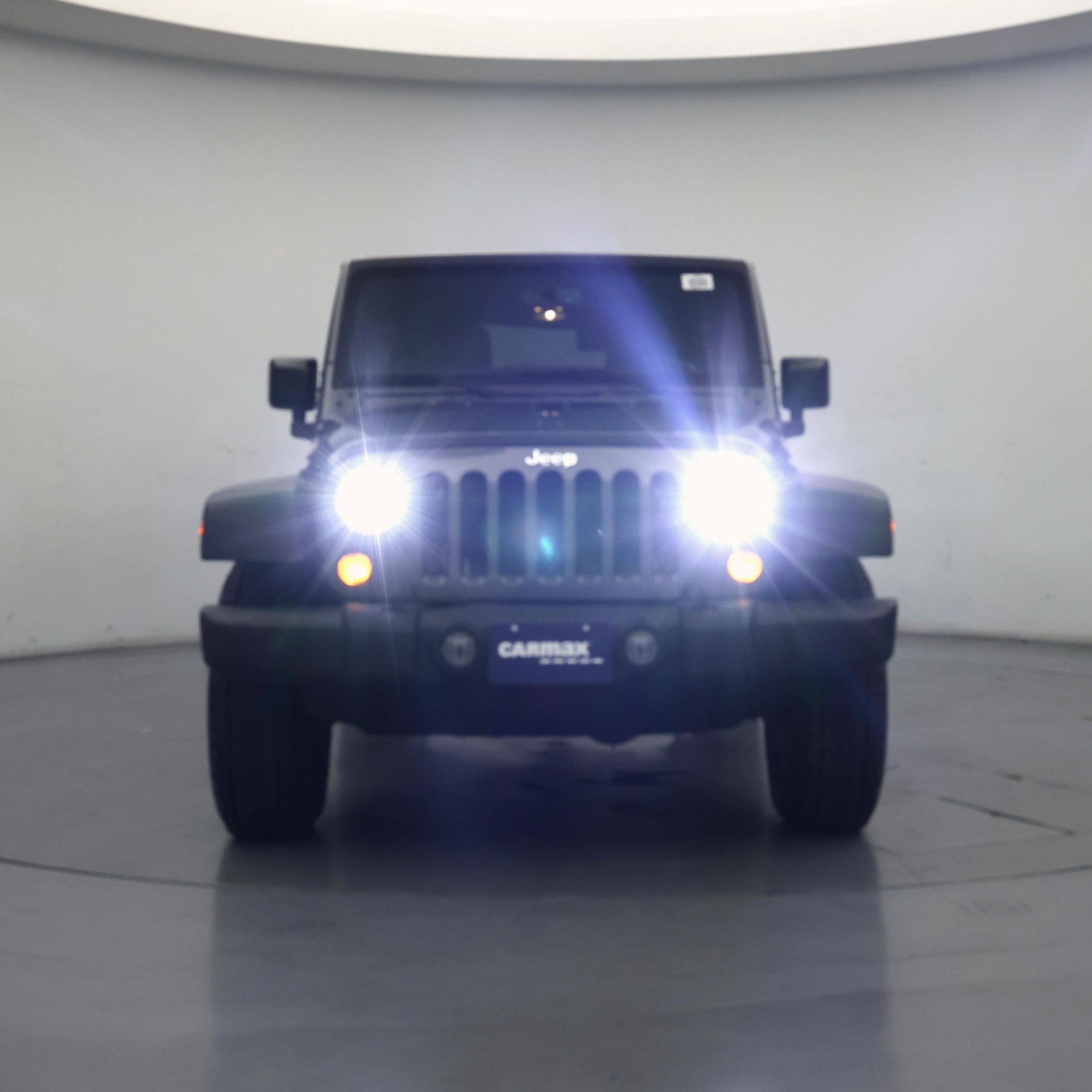 Thumbnail: 2017 Jeep Wrangler - 5